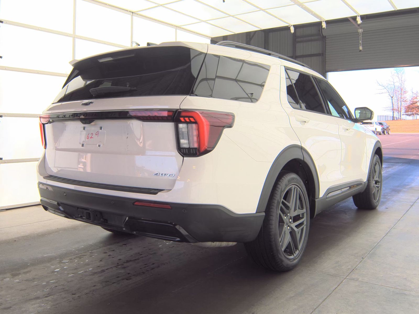 2025 Ford Explorer ST-Line AWD