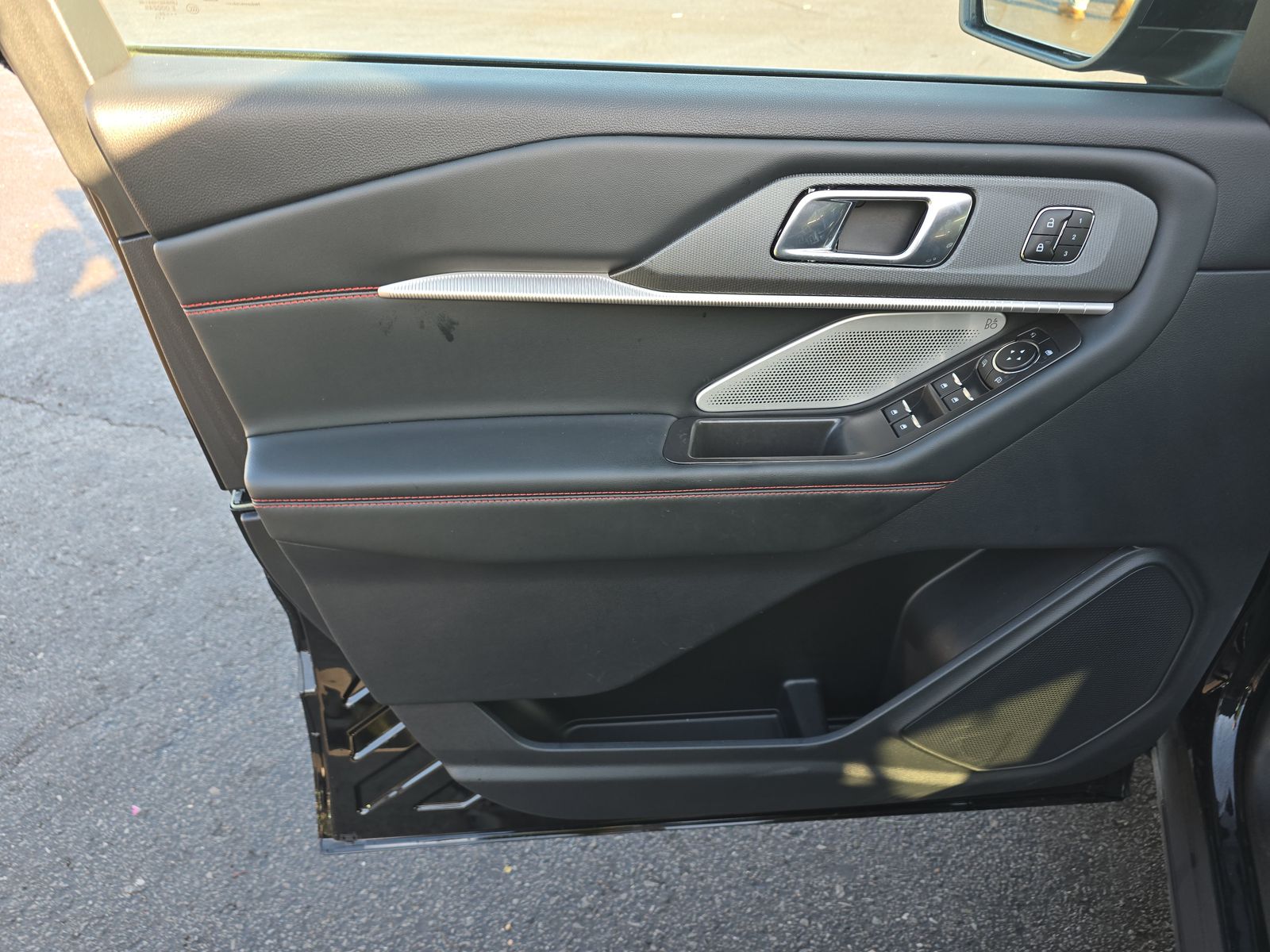 2025 Ford Explorer ST AWD