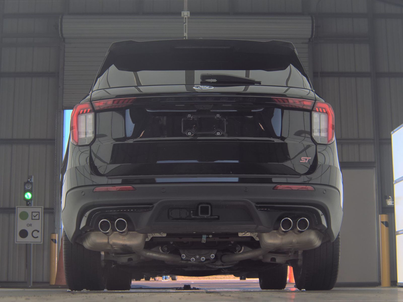 2025 Ford Explorer ST AWD