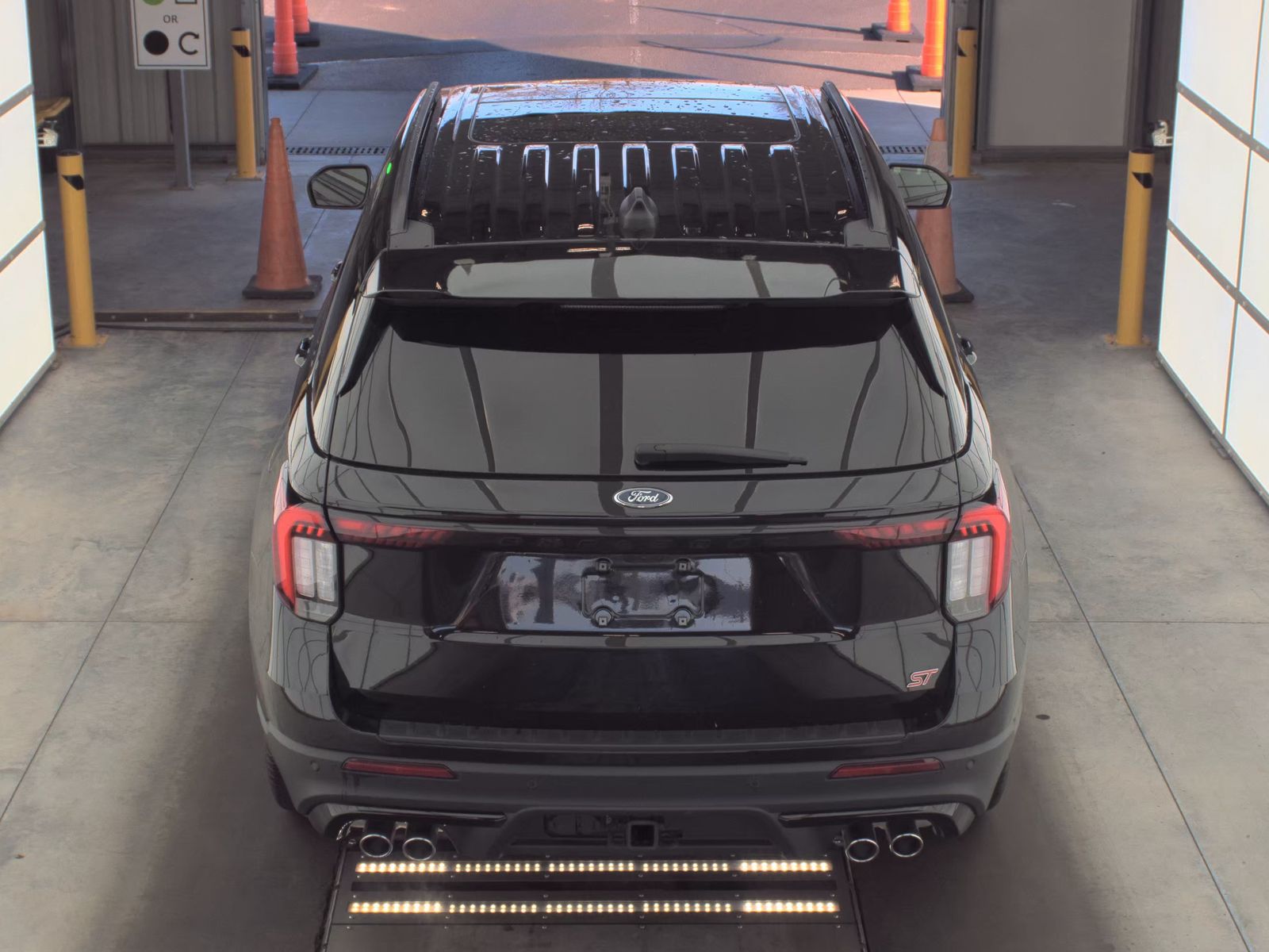 2025 Ford Explorer ST AWD