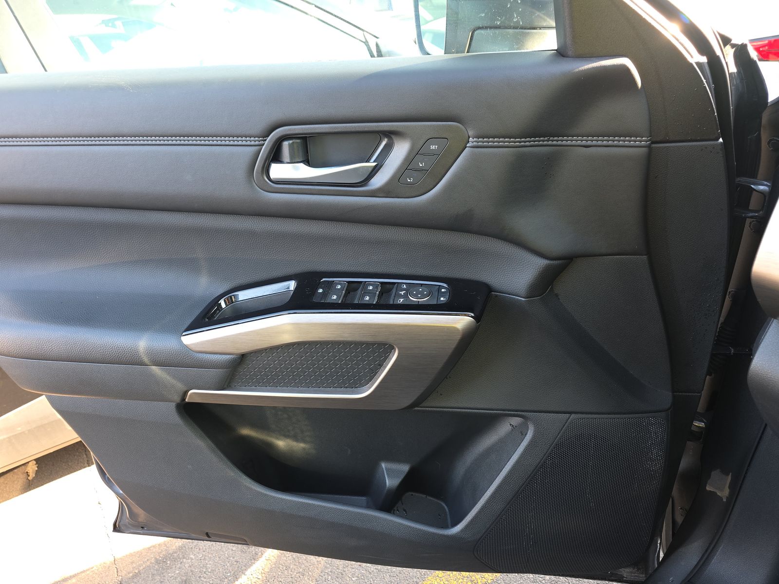 2024 Nissan Pathfinder Platinum AWD