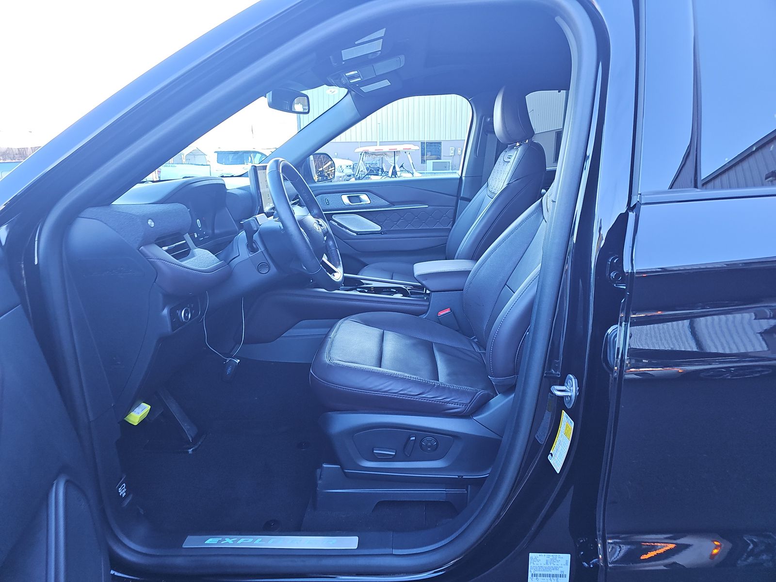 2025 Ford Explorer Platinum AWD