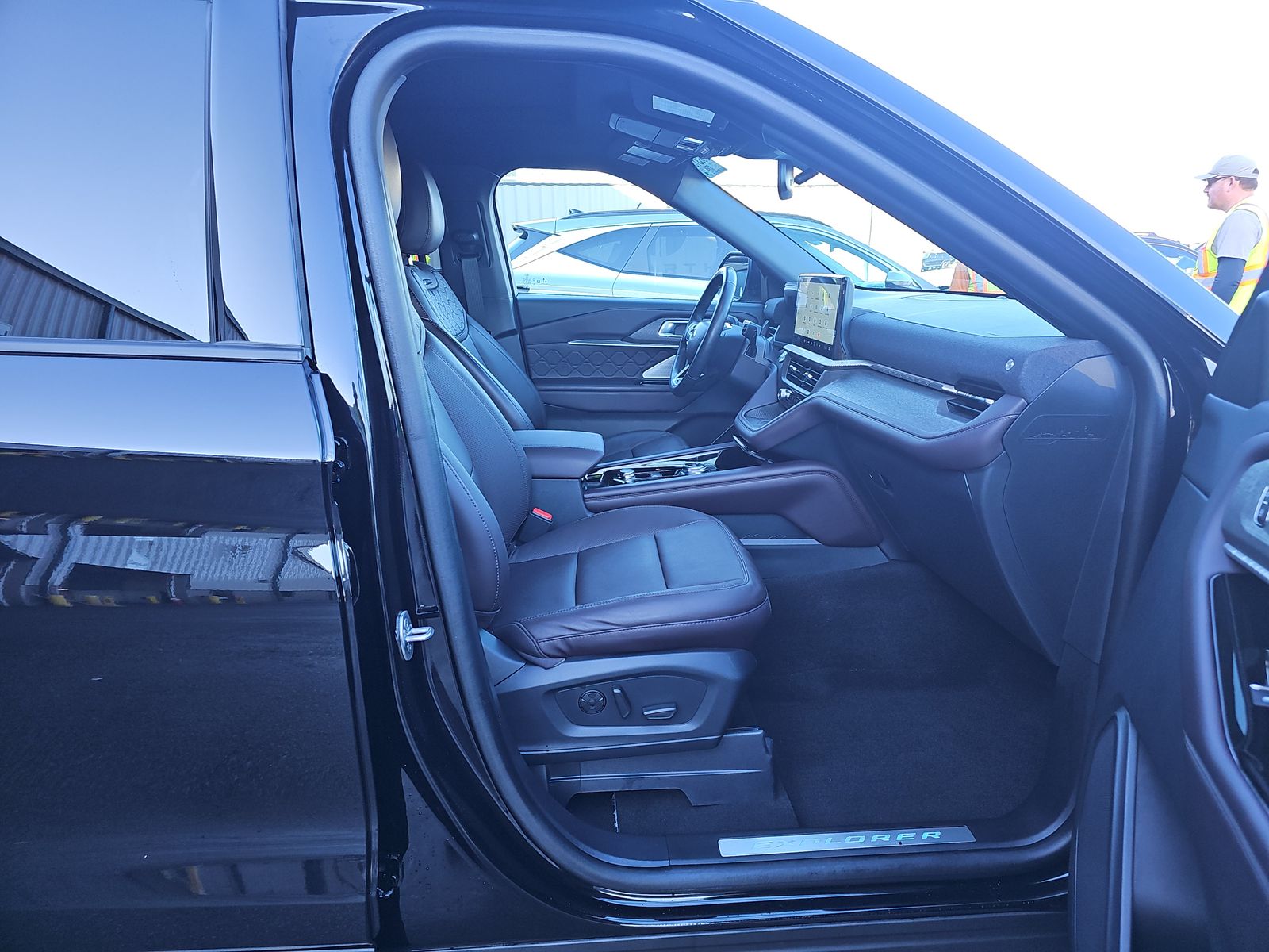 2025 Ford Explorer Platinum AWD