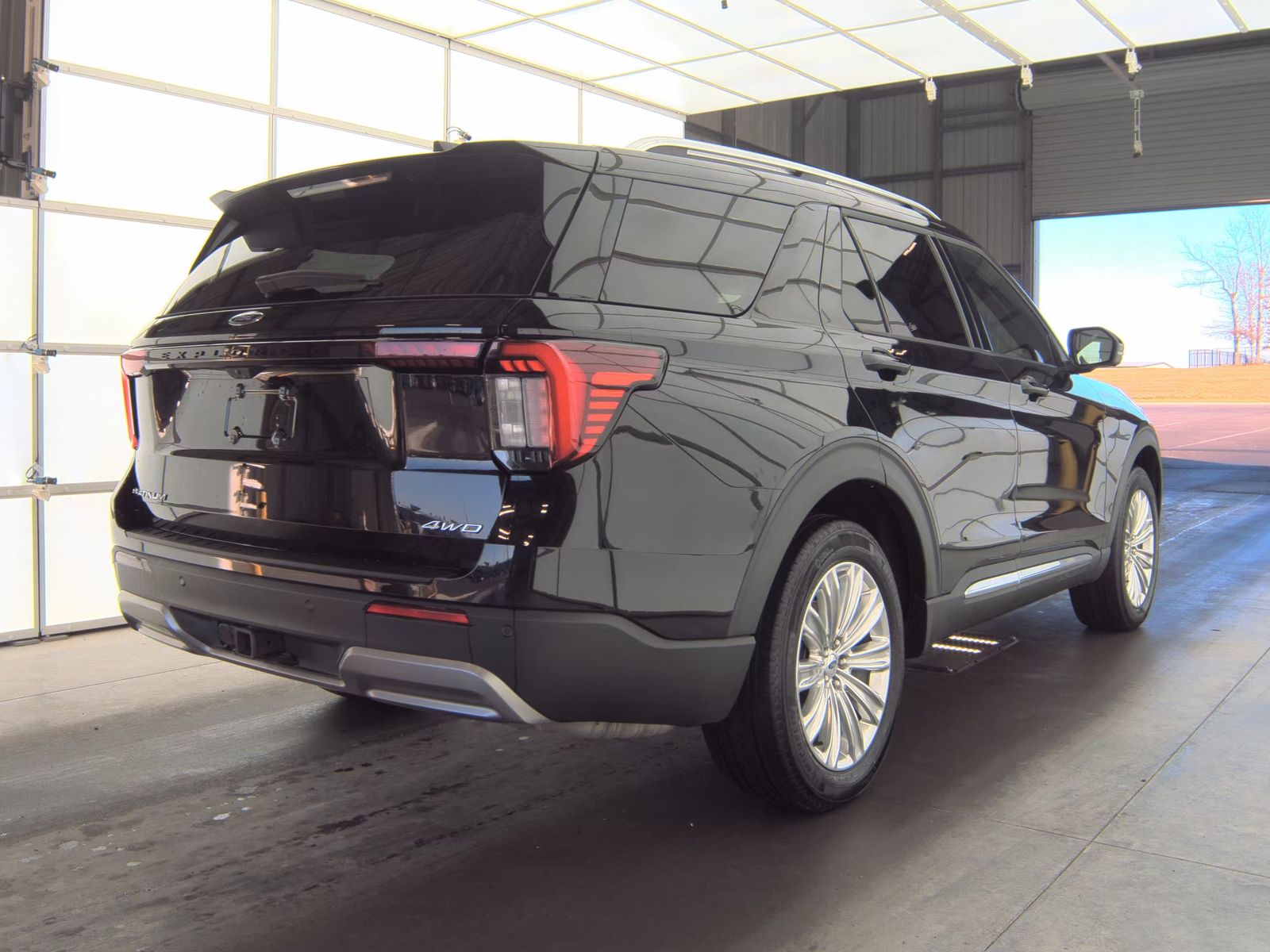 2025 Ford Explorer Platinum AWD