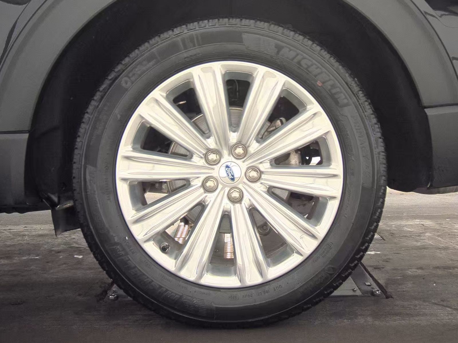 2025 Ford Explorer Platinum AWD