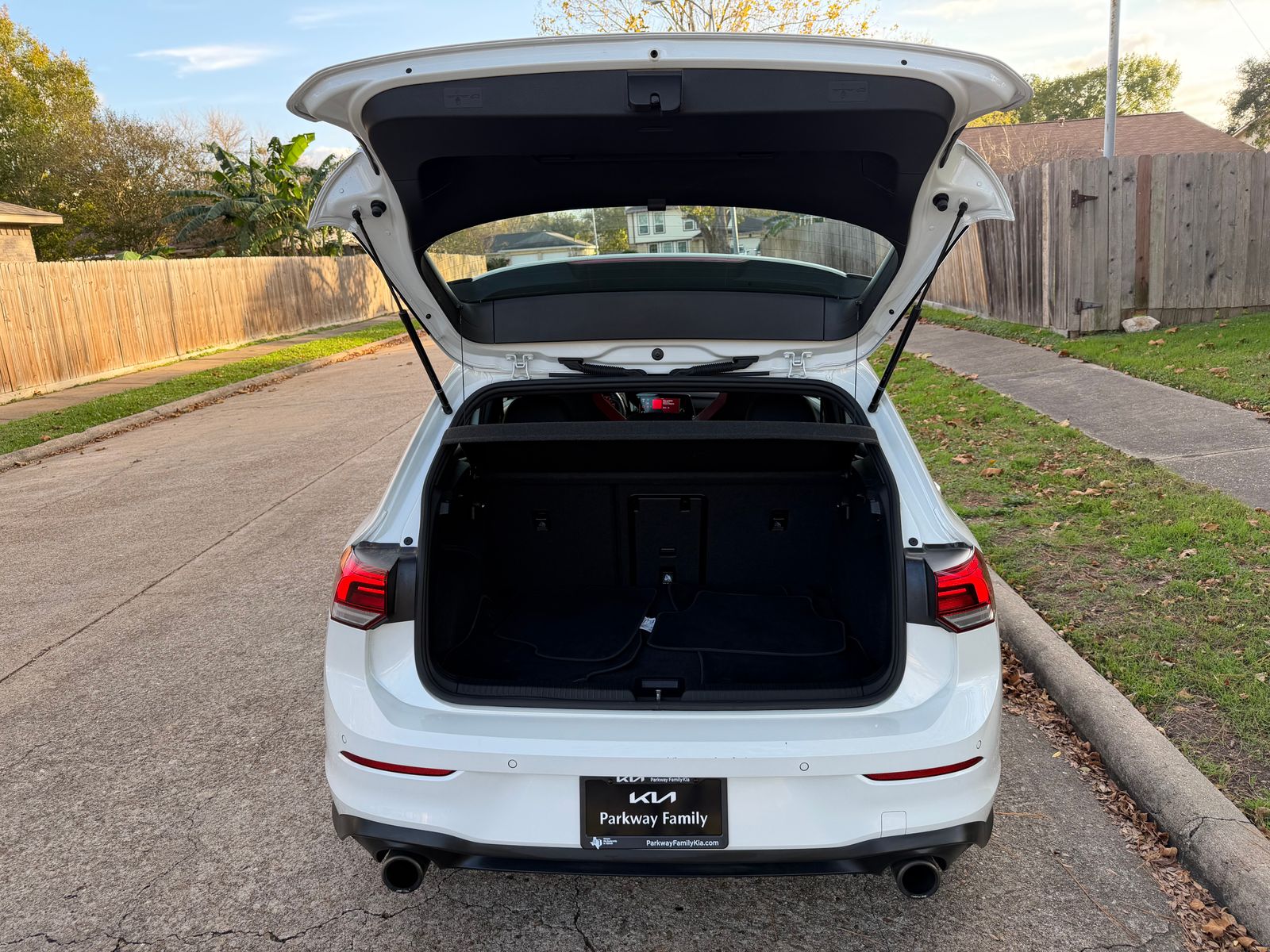 2024 Volkswagen Golf GTI 2.0T S FWD