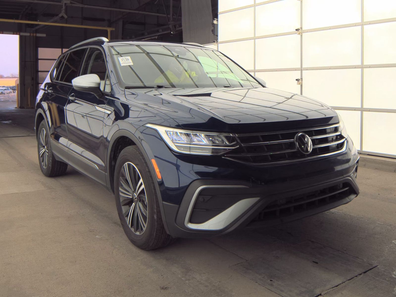 2024 Volkswagen Tiguan 2.0T Wolfsburg Edition FWD