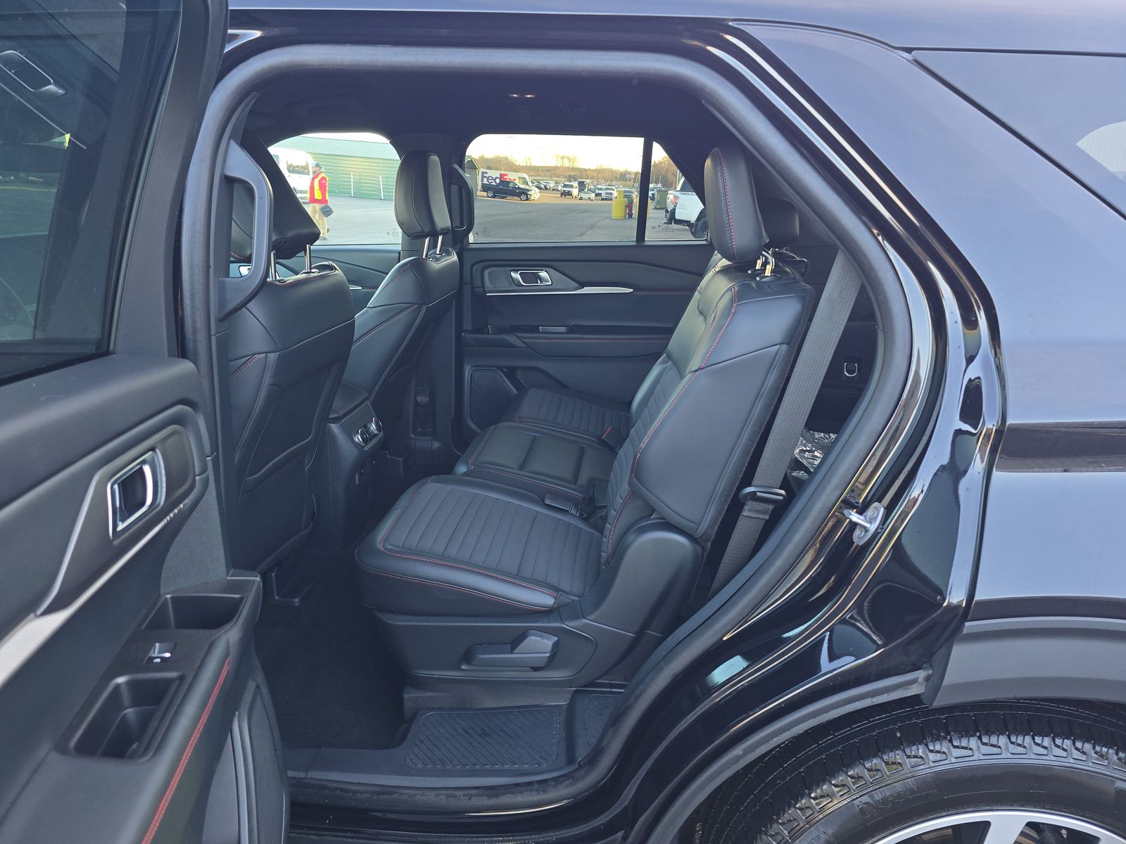 2025 Ford Explorer ST-Line FWD