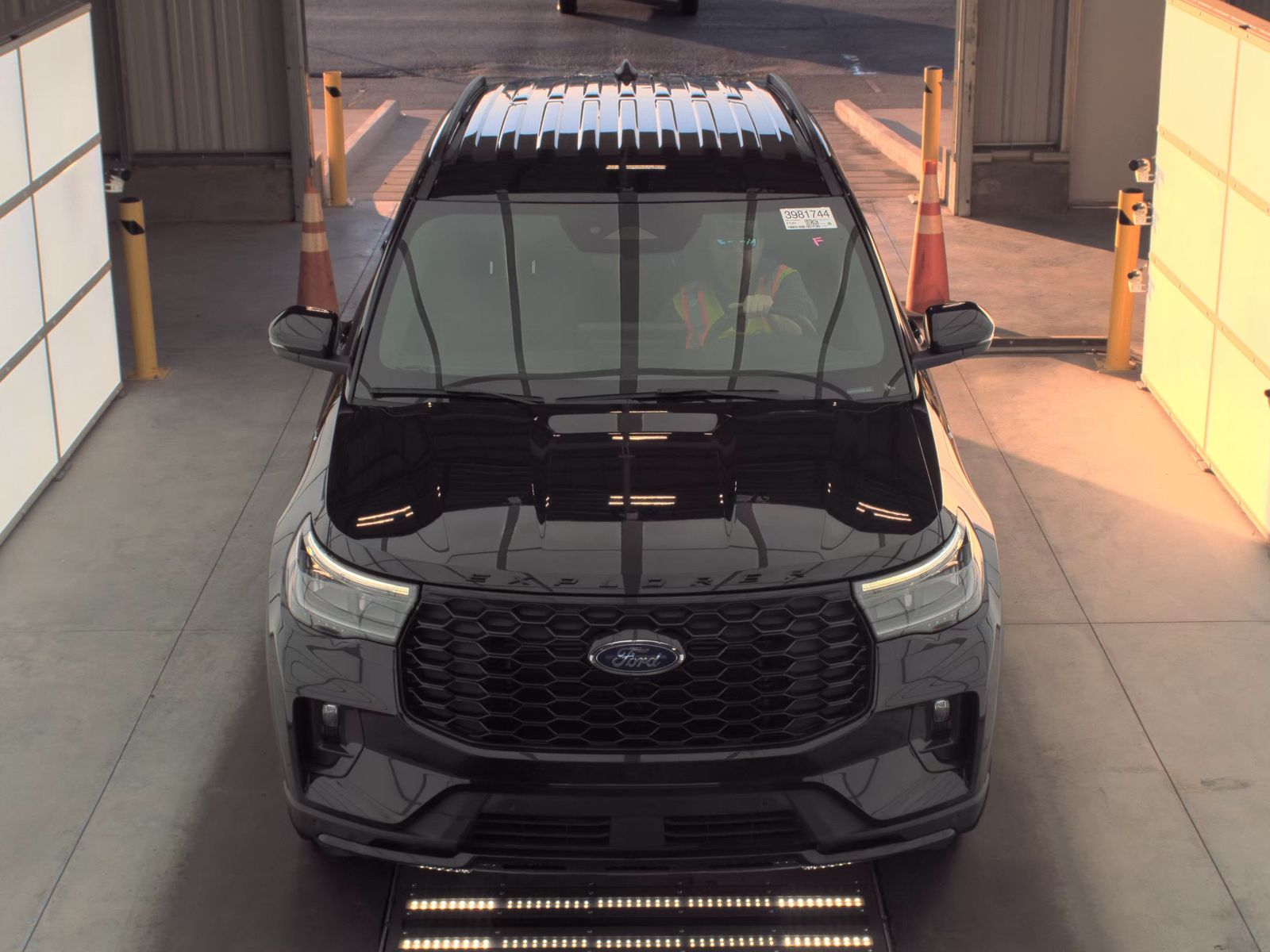 2025 Ford Explorer ST-Line FWD