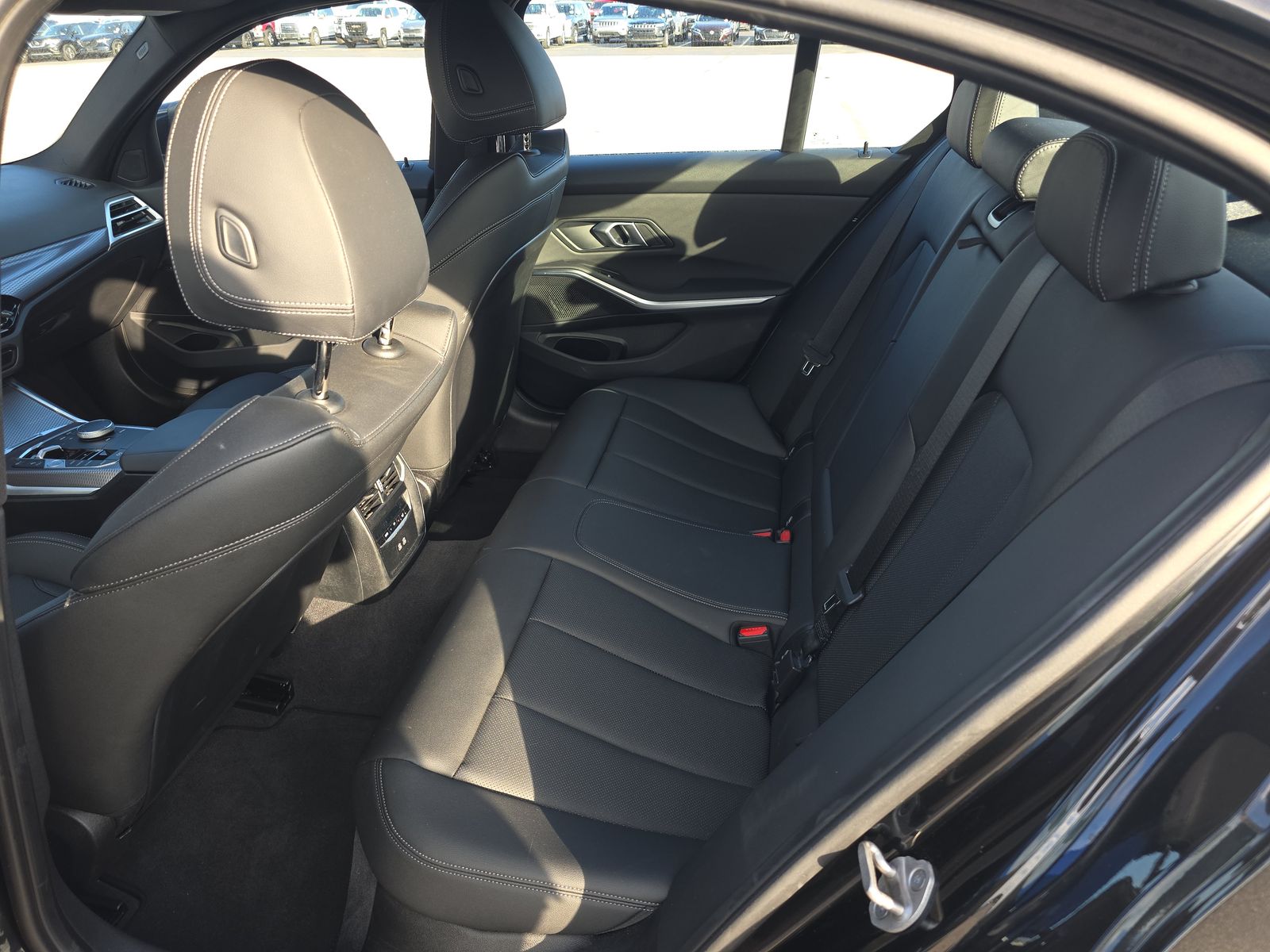 2025 BMW 3 Series 330i xDrive AWD