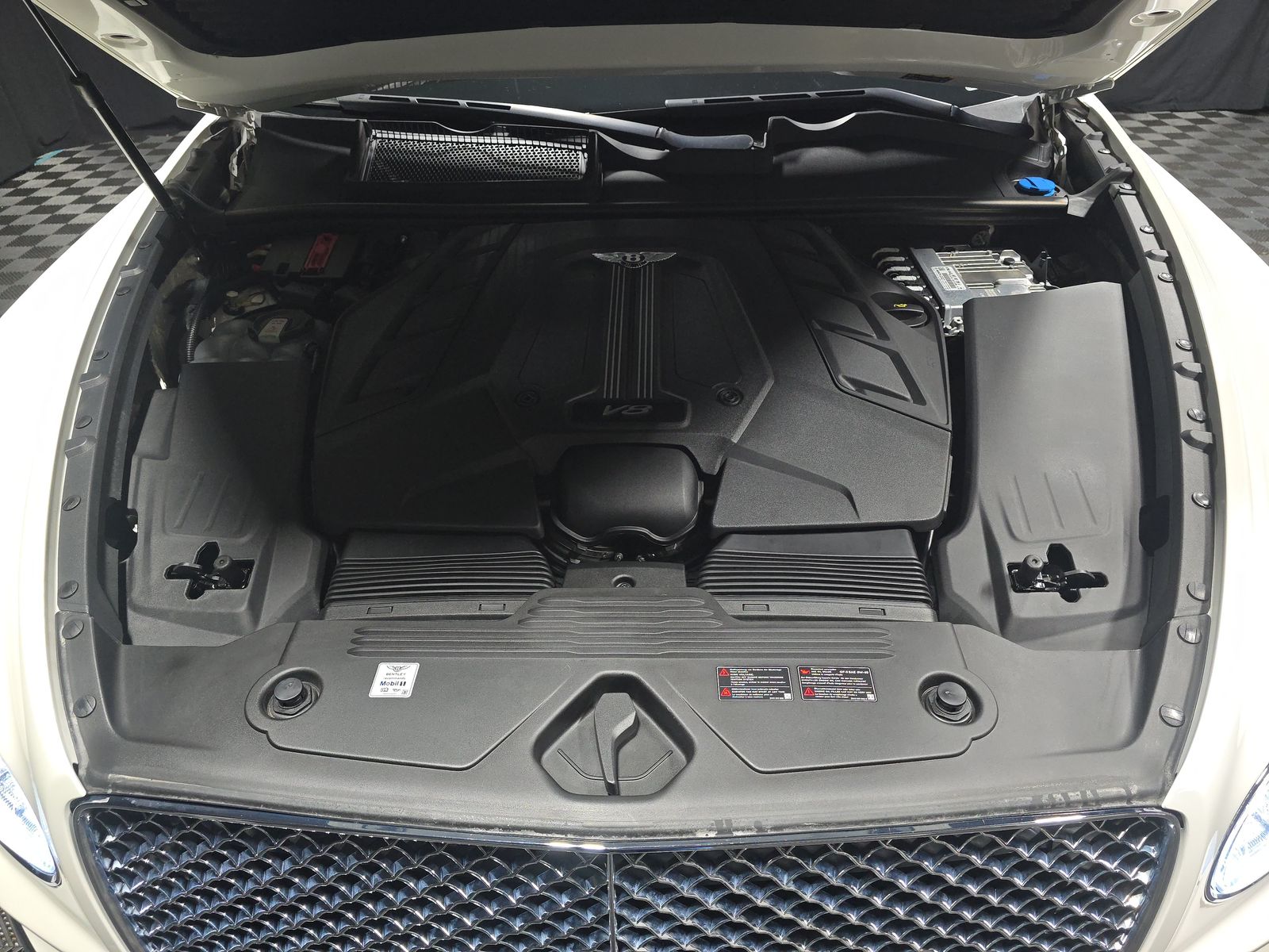 2022 Bentley Bentayga V8 AWD