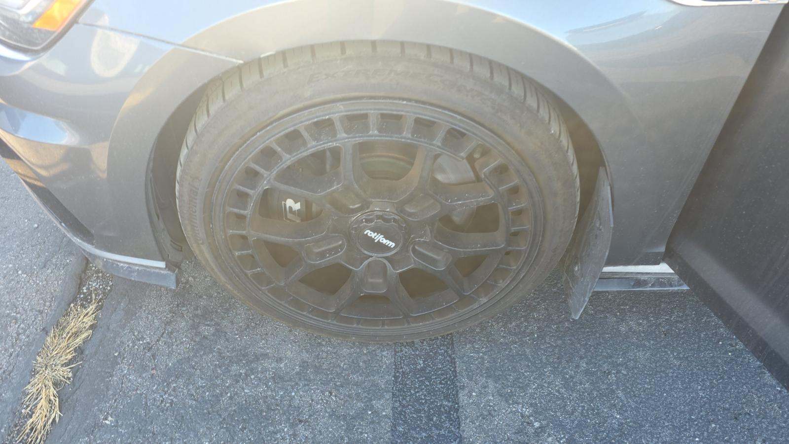 2019 Volkswagen Golf R 2.0T AWD