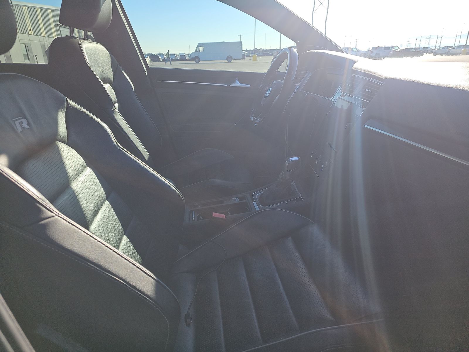 2019 Volkswagen Golf R 2.0T AWD