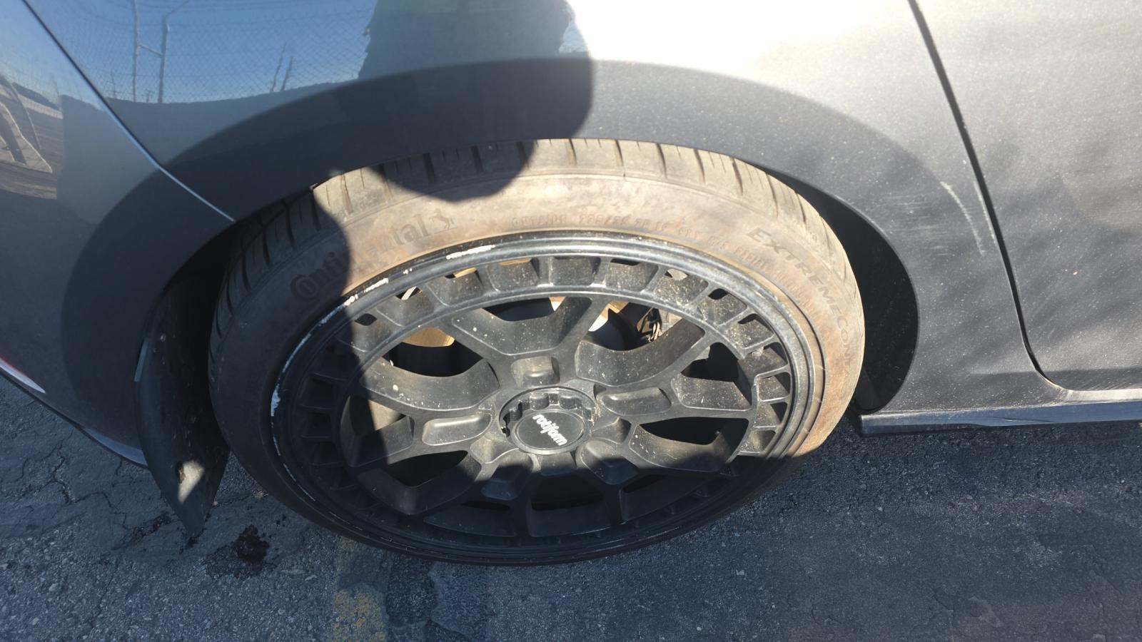 2019 Volkswagen Golf R 2.0T AWD