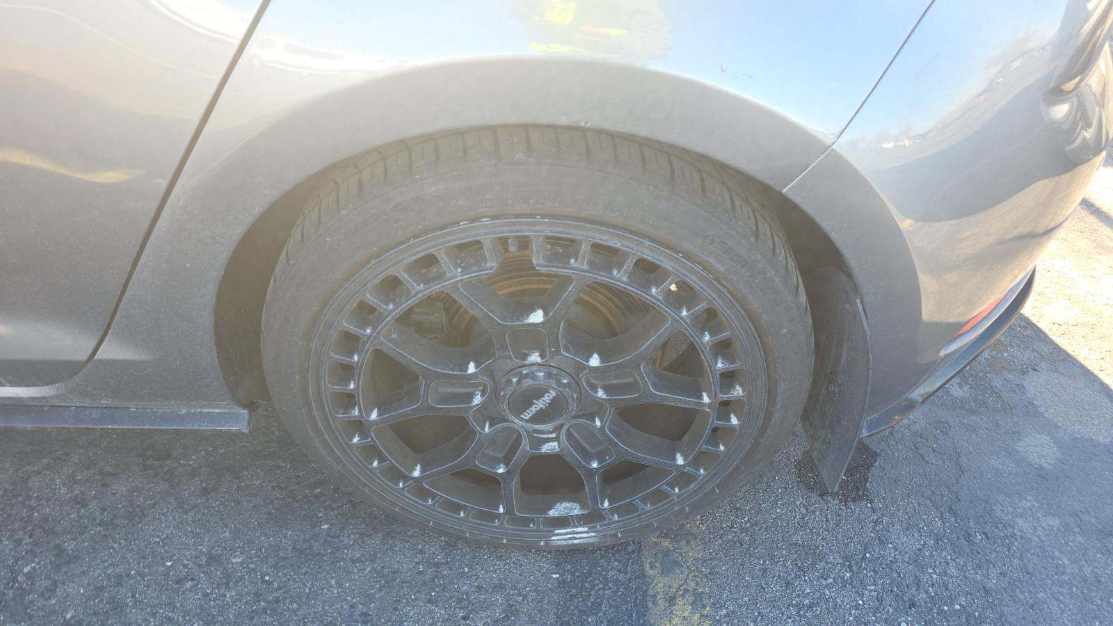 2019 Volkswagen Golf R 2.0T AWD