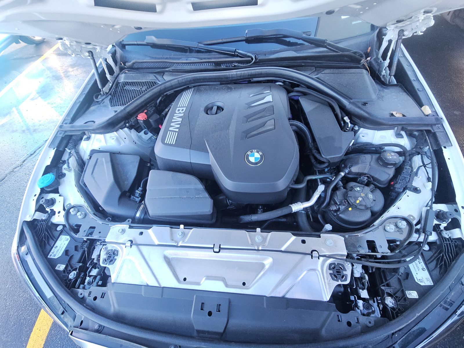 2025 BMW 3 Series 330i xDrive AWD