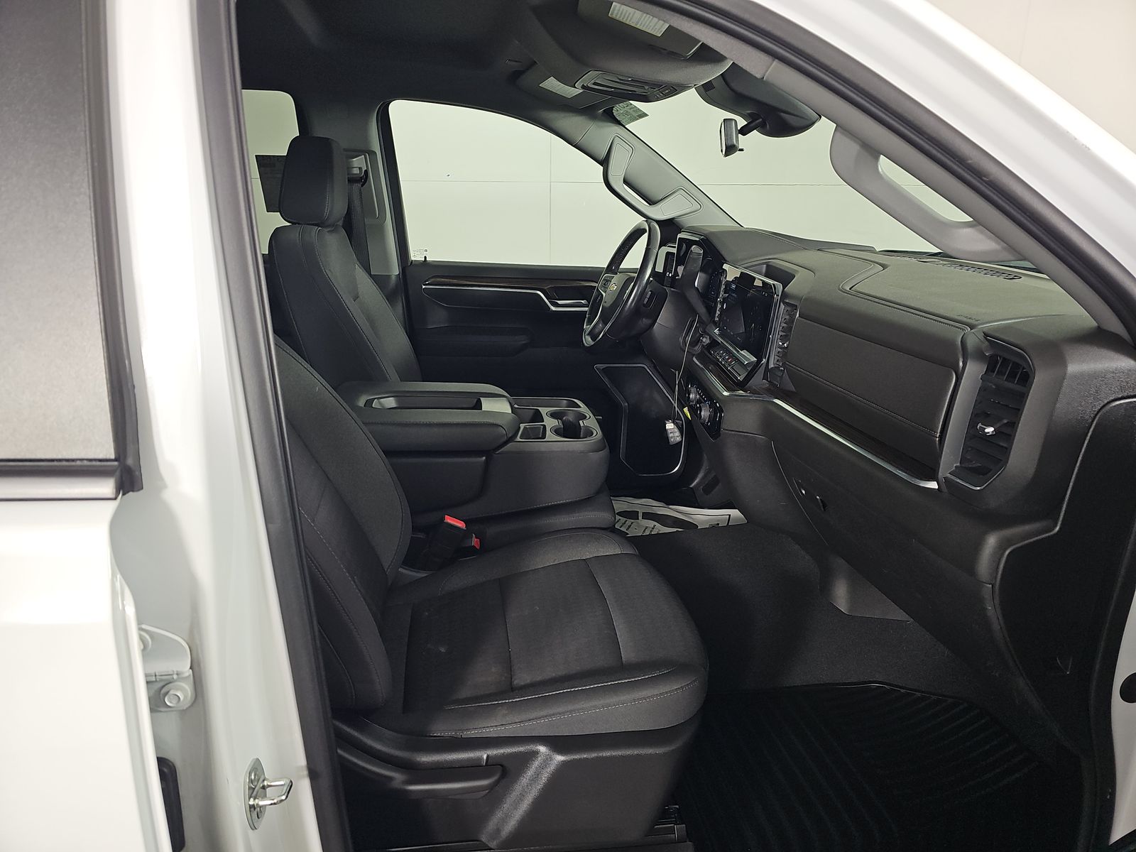 2022 Chevrolet Silverado 1500 LT AWD