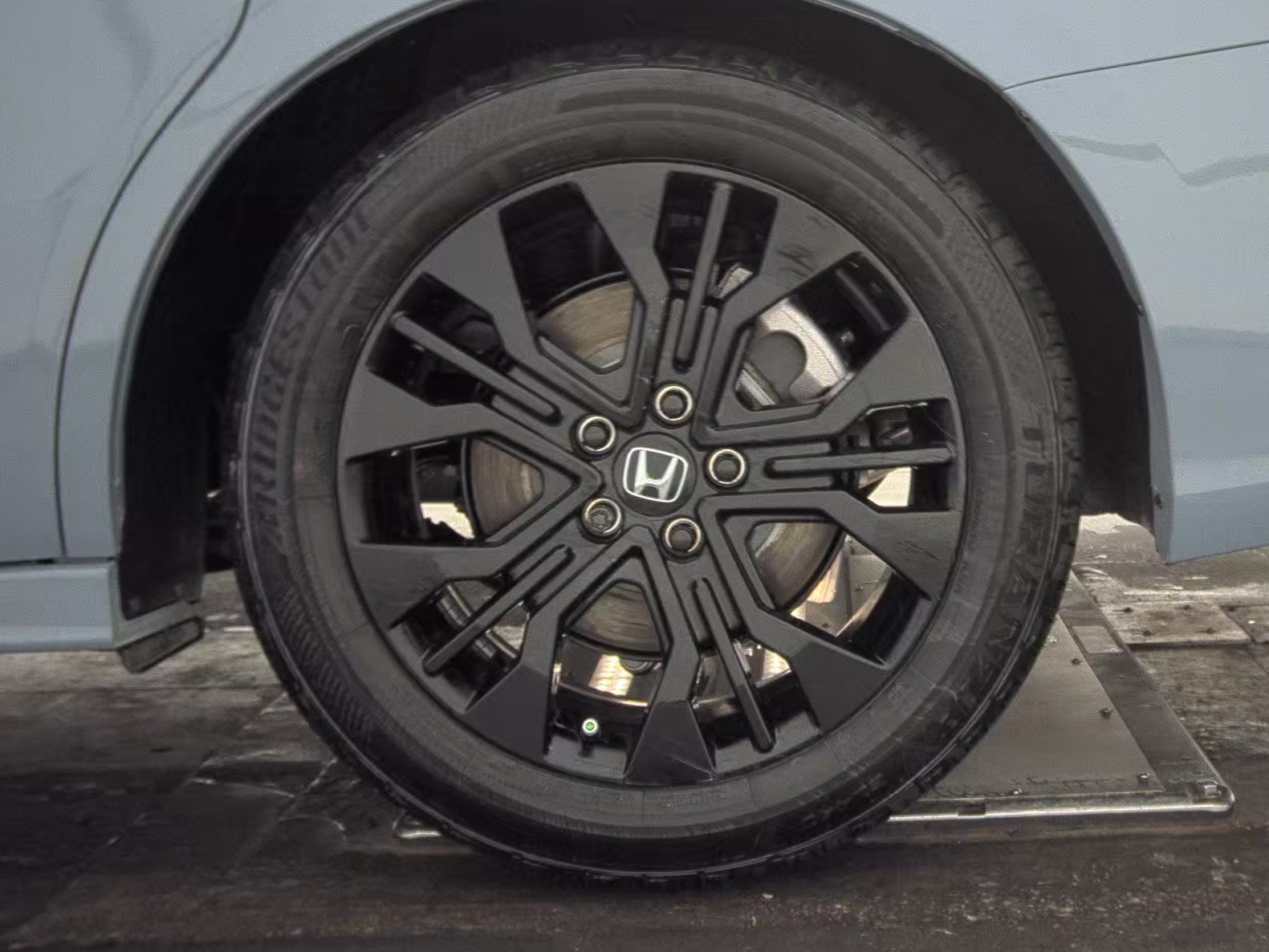 2025 Honda Odyssey Sport-L FWD