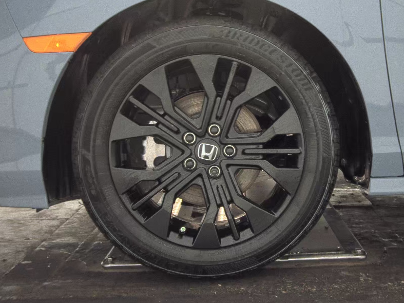 2025 Honda Odyssey Sport-L FWD