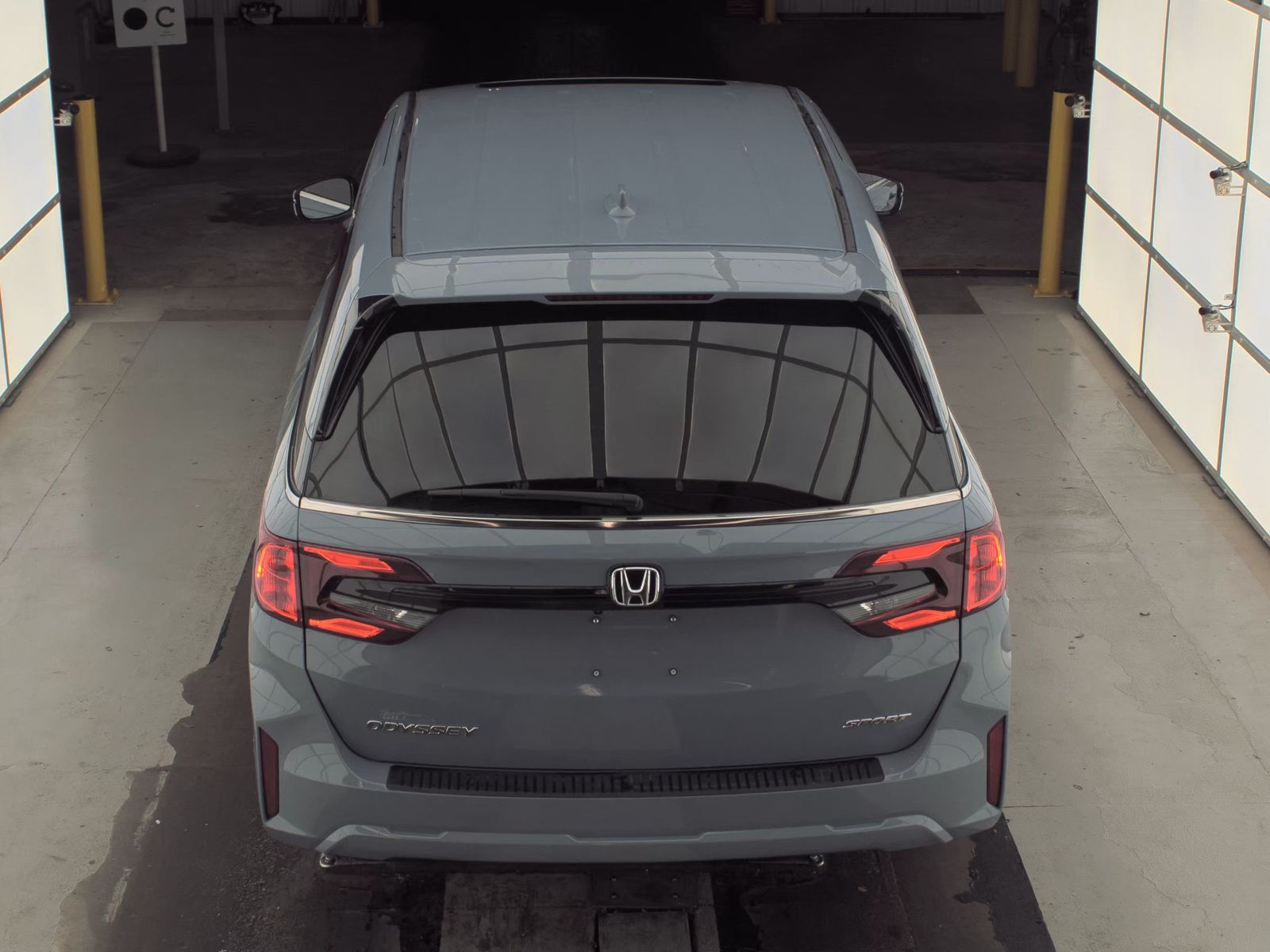 2025 Honda Odyssey Sport-L FWD