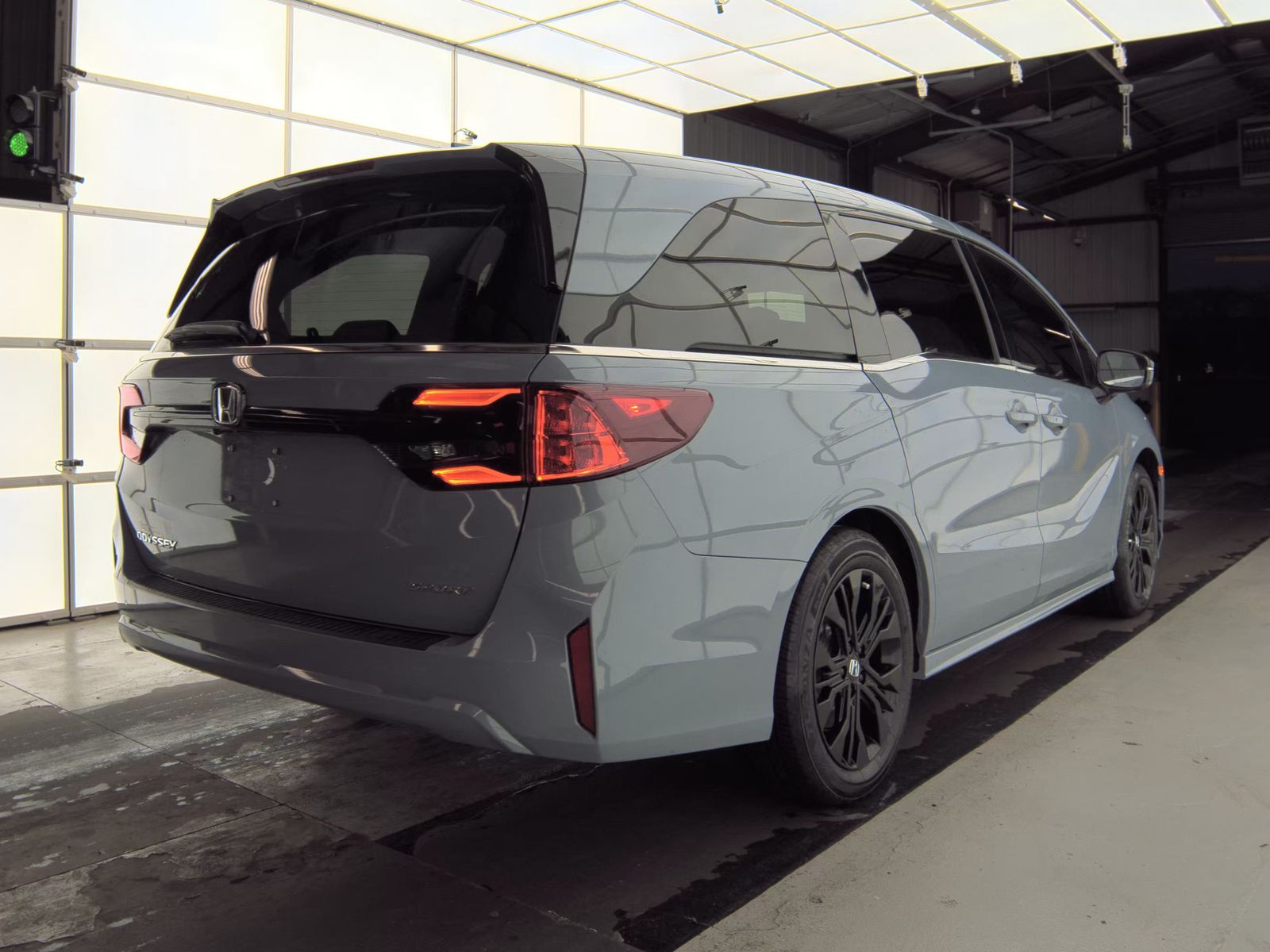 2025 Honda Odyssey Sport-L FWD