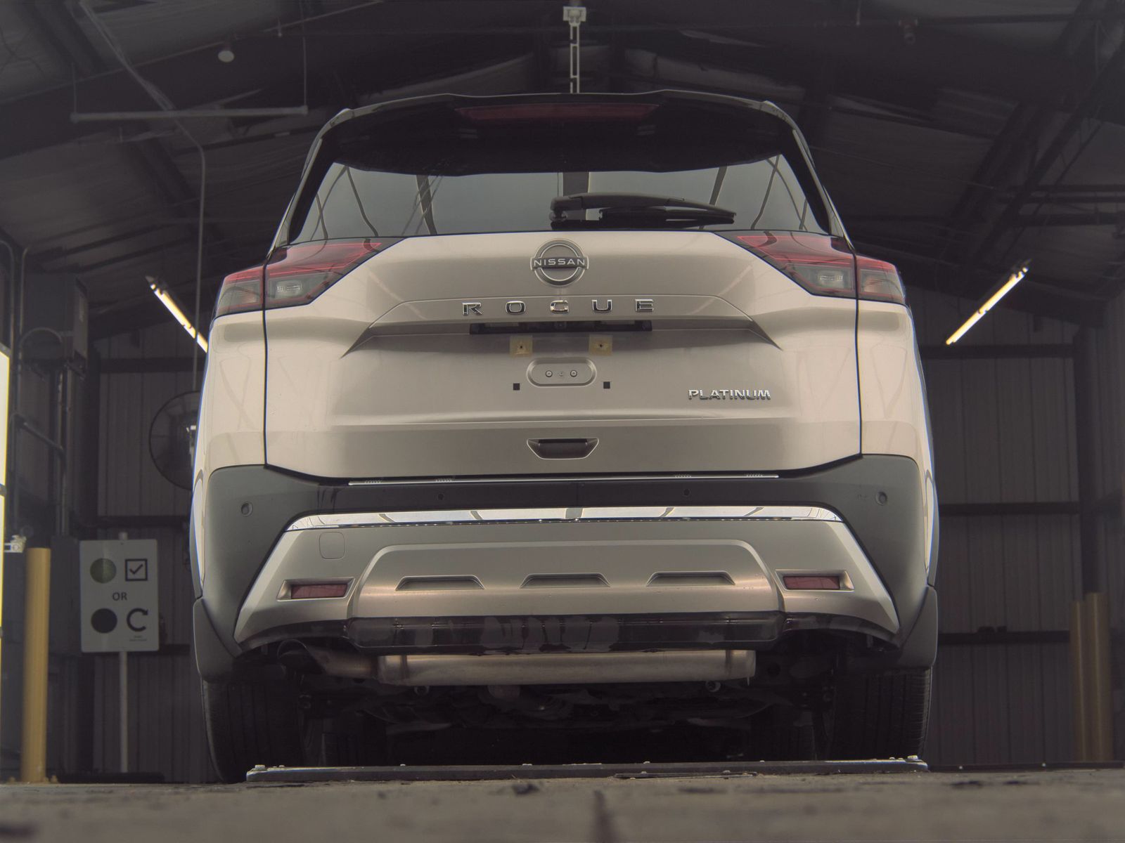 2023 Nissan Rogue Platinum FWD