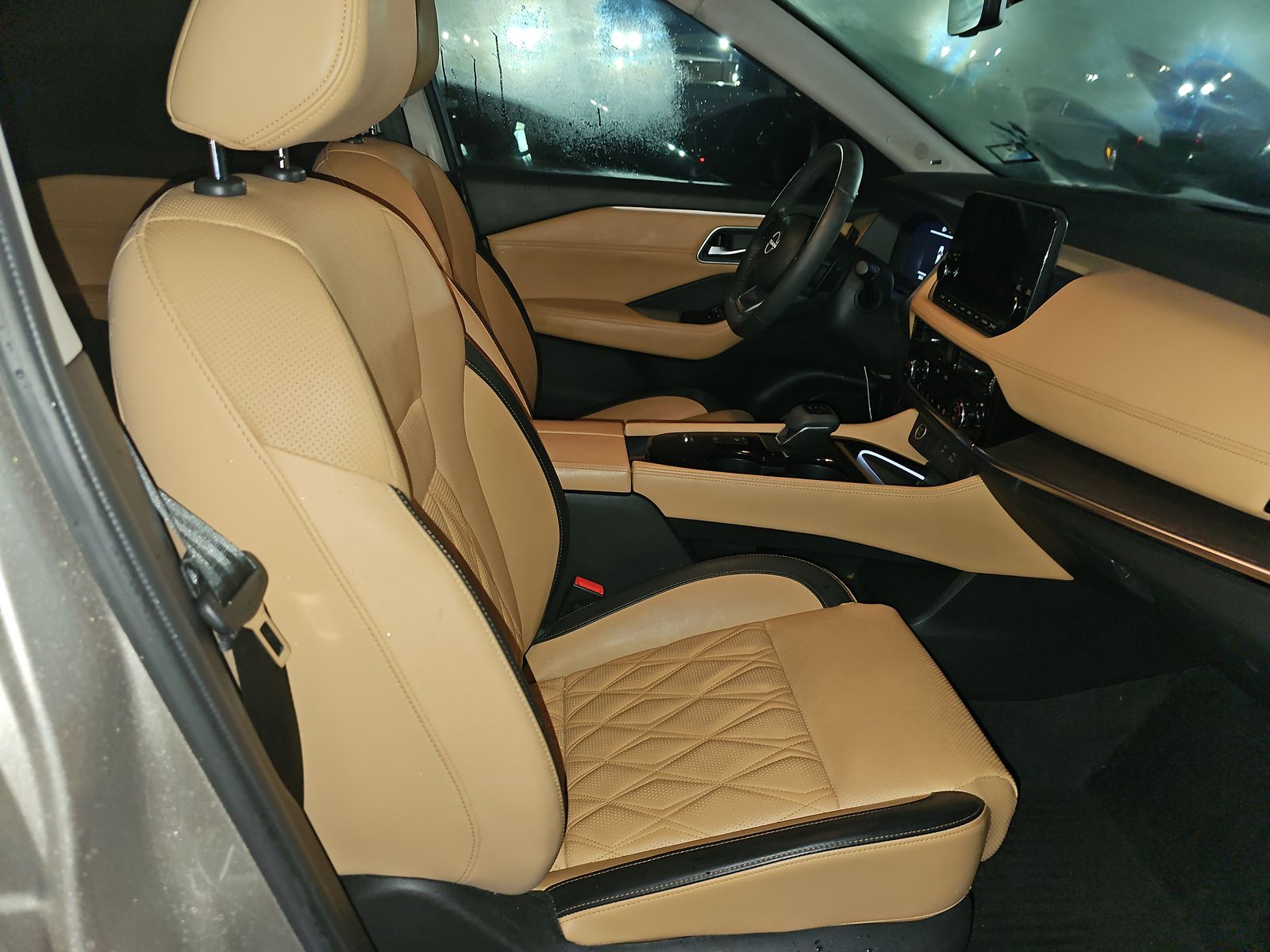 2023 Nissan Rogue Platinum FWD