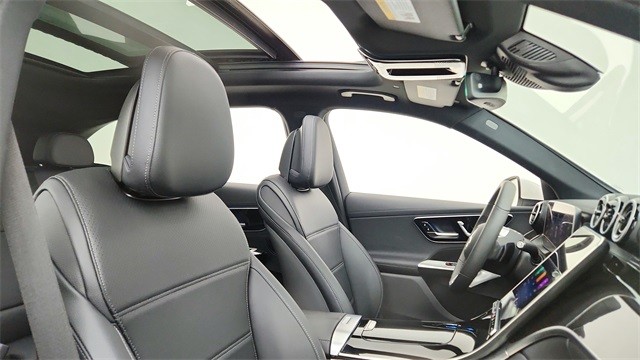 2025 Mercedes-Benz GLC GLC 300 RWD
