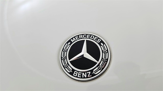 2025 Mercedes-Benz GLC GLC 300 RWD