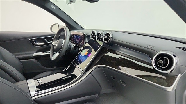 2025 Mercedes-Benz GLC GLC 300 RWD