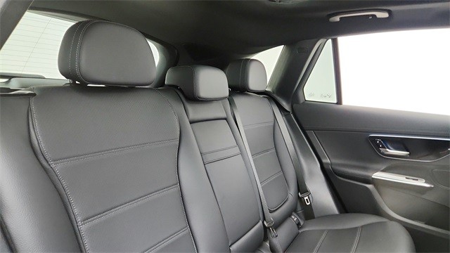 2025 Mercedes-Benz GLC GLC 300 RWD