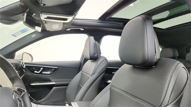 2025 Mercedes-Benz GLC GLC 300 RWD