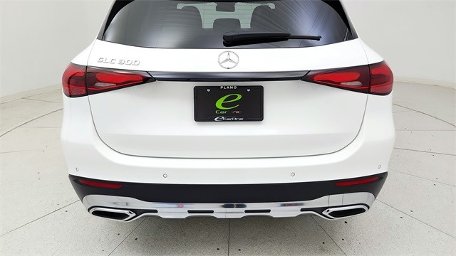 2025 Mercedes-Benz GLC GLC 300 RWD