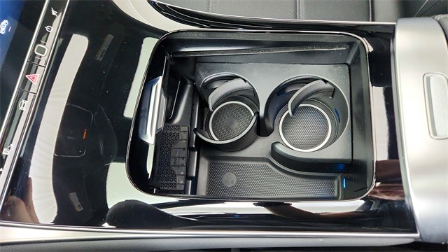 2025 Mercedes-Benz GLC GLC 300 RWD