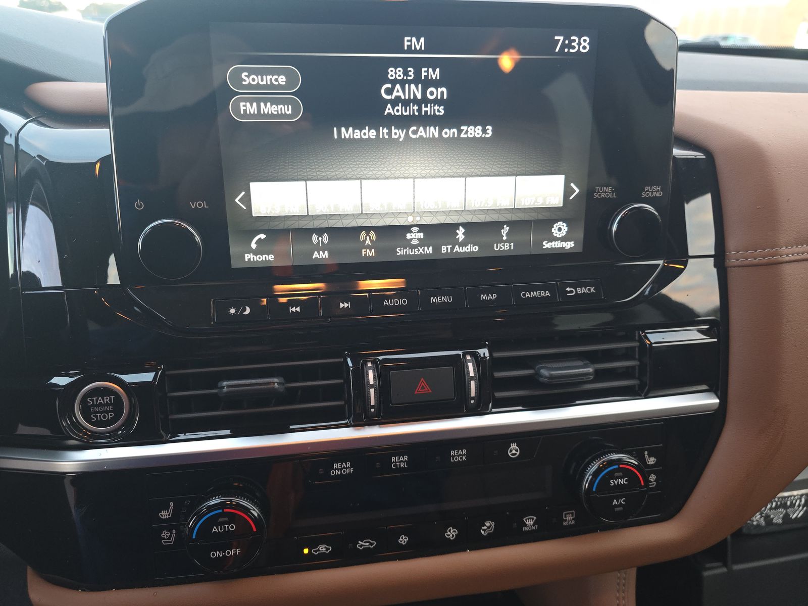 2024 Nissan Pathfinder Platinum AWD