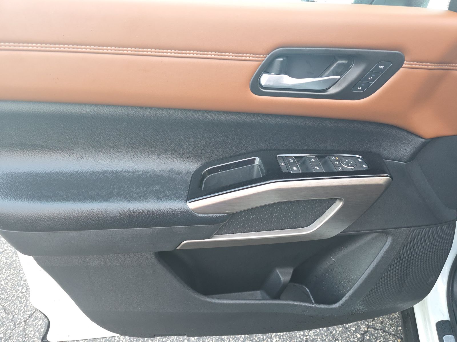 2024 Nissan Pathfinder Platinum AWD