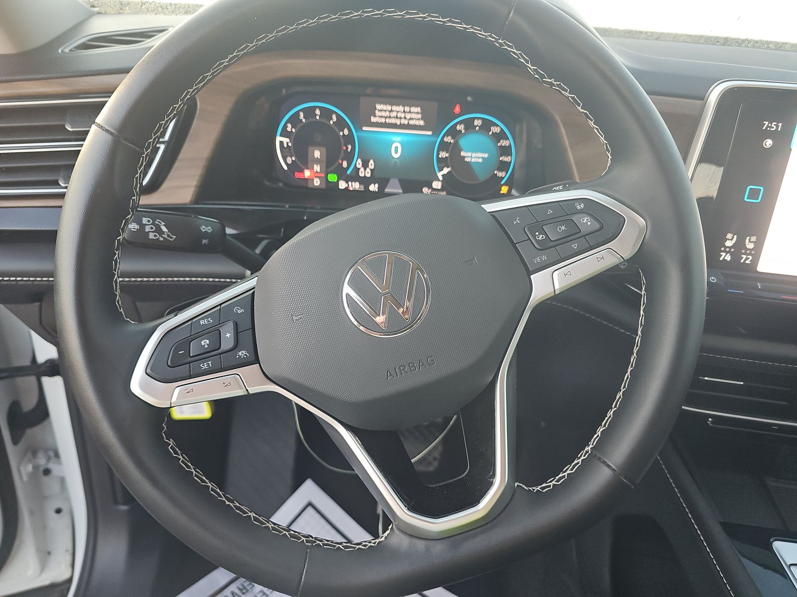 2024 Volkswagen Atlas 2.0T SE FWD