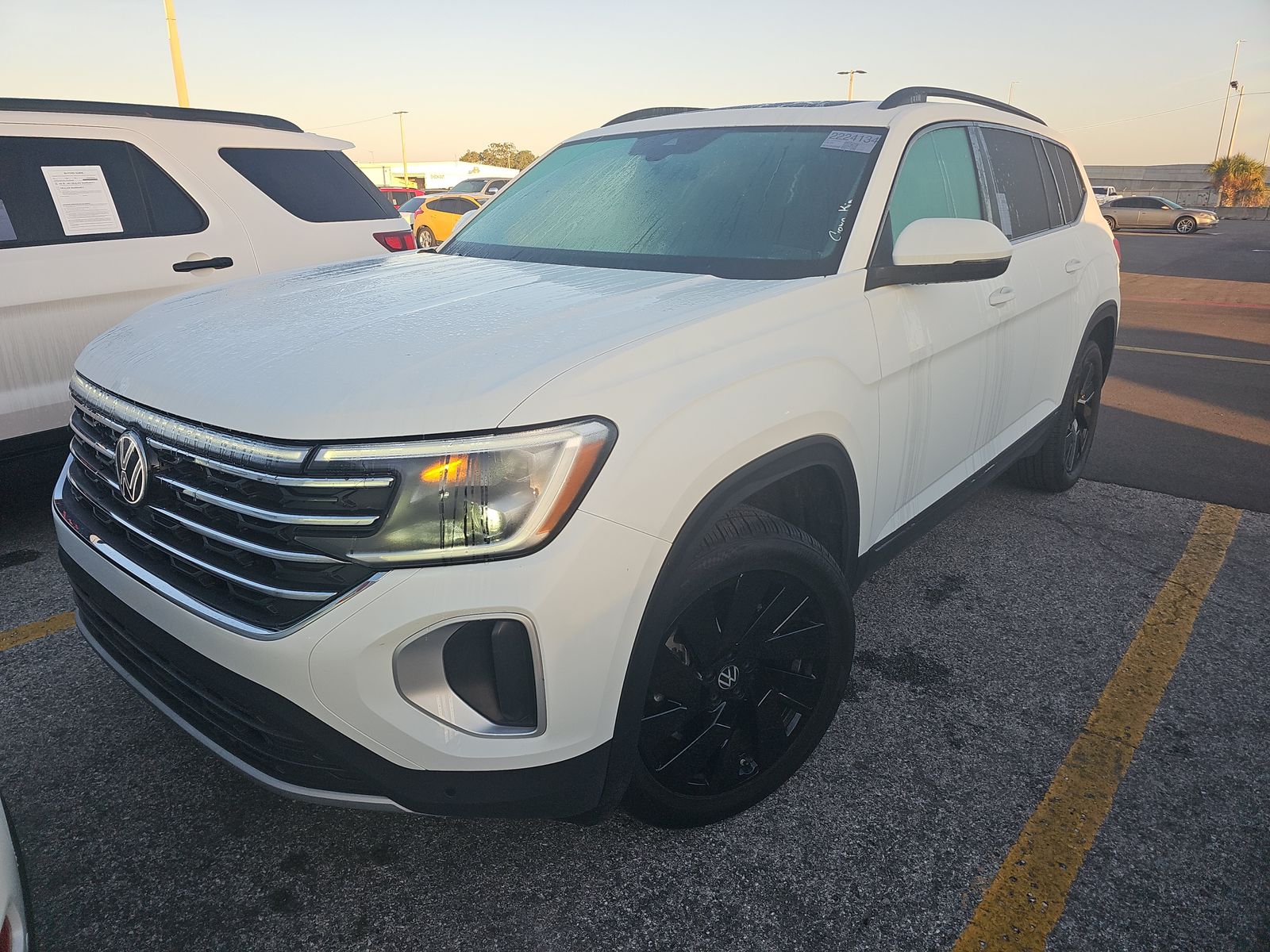 2024 Volkswagen Atlas 2.0T SE FWD