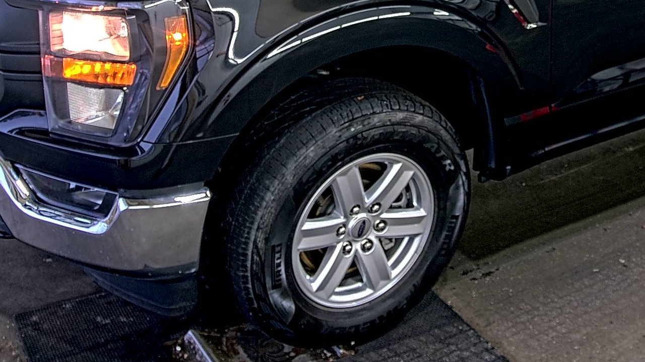 2023 Ford F-150 XL AWD