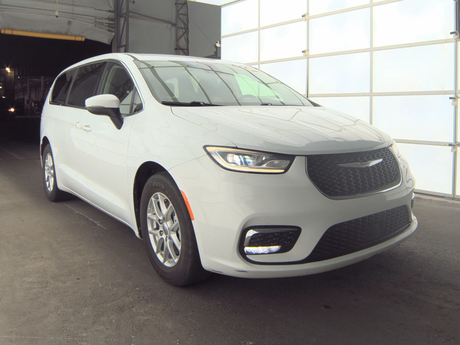 2023 Chrysler Pacifica Touring L FWD