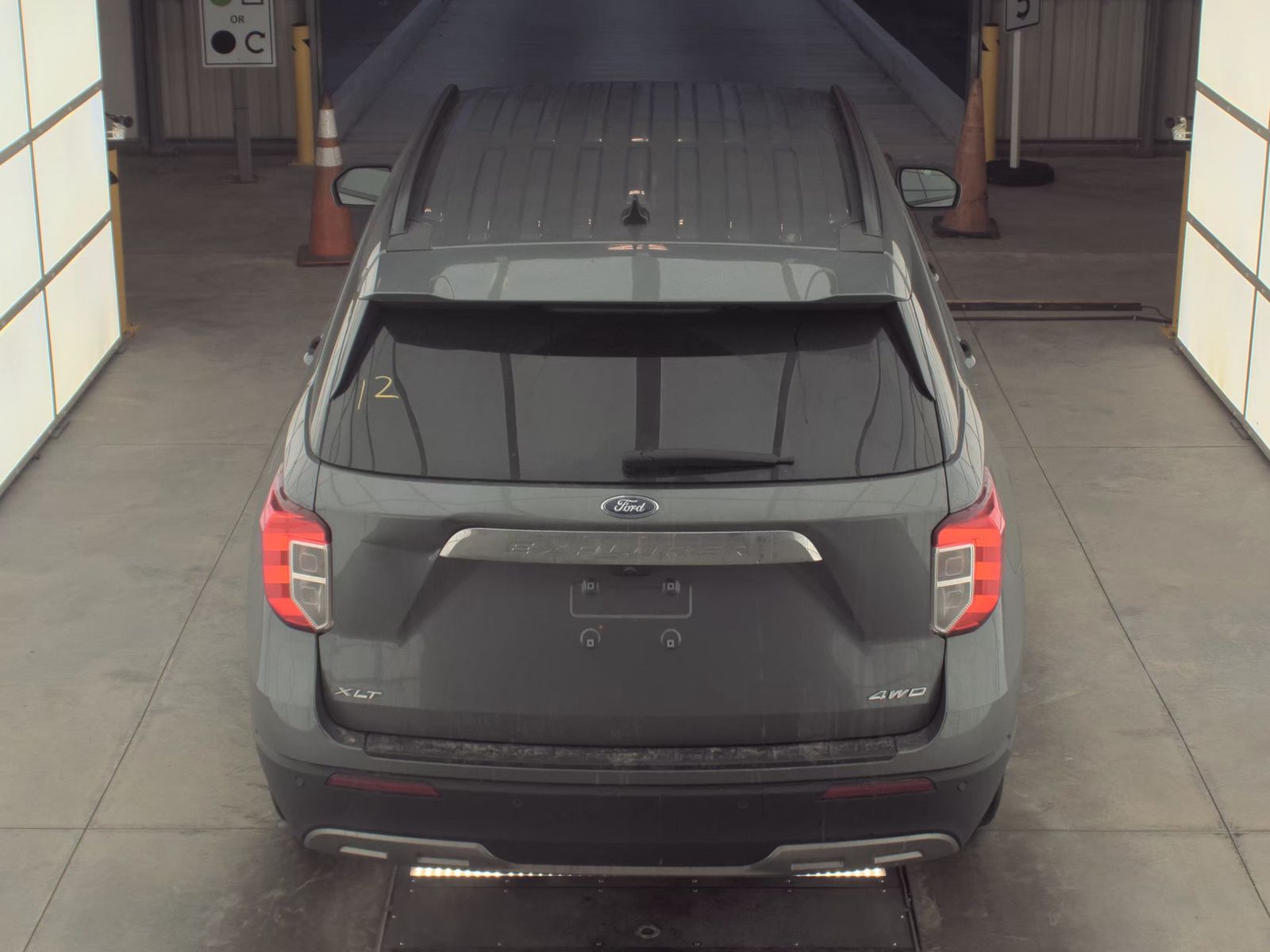 2023 Ford Explorer XLT AWD