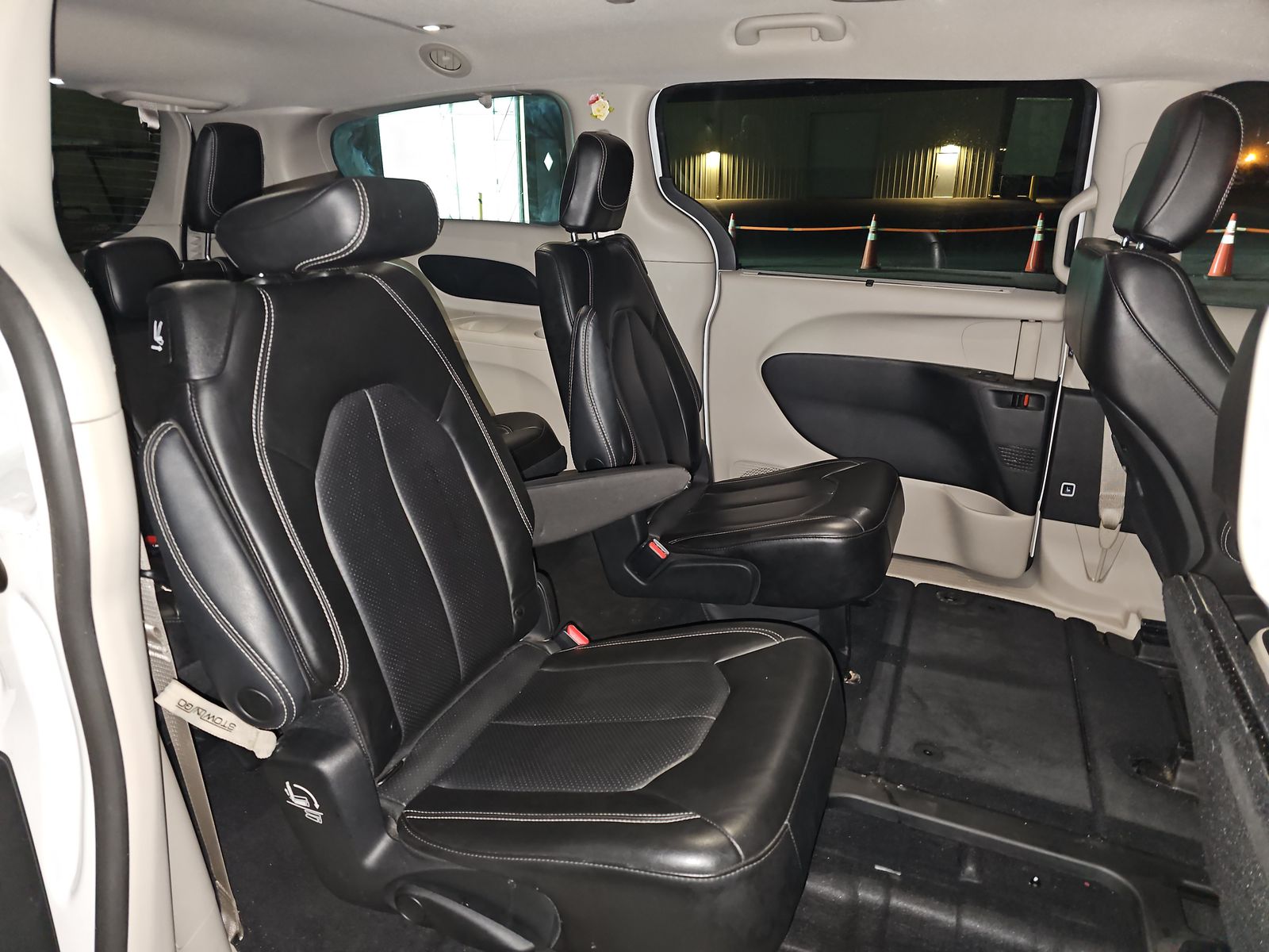 2023 Chrysler Pacifica Touring L FWD