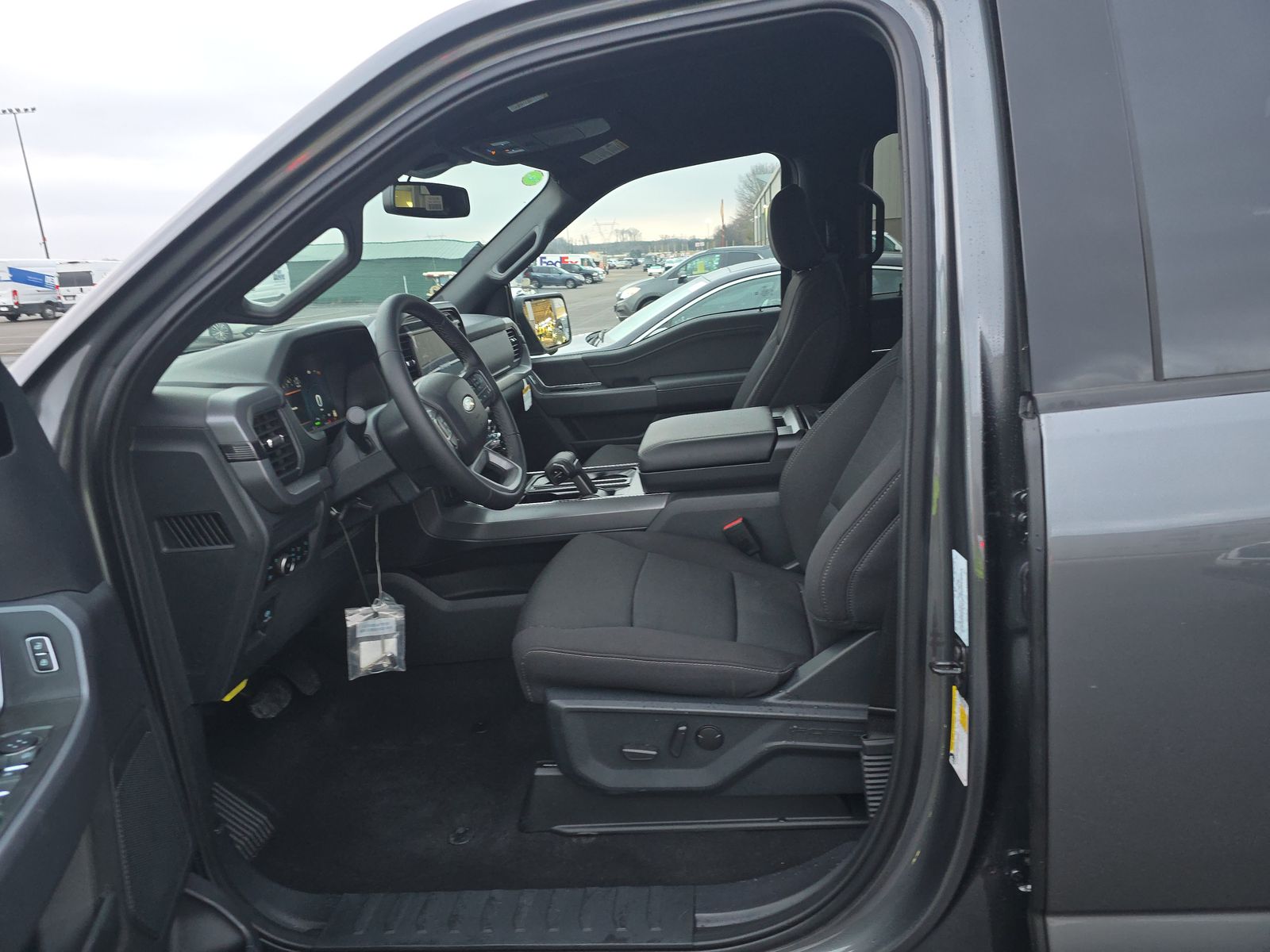 2025 Ford F-150 Hybrid XLT AWD