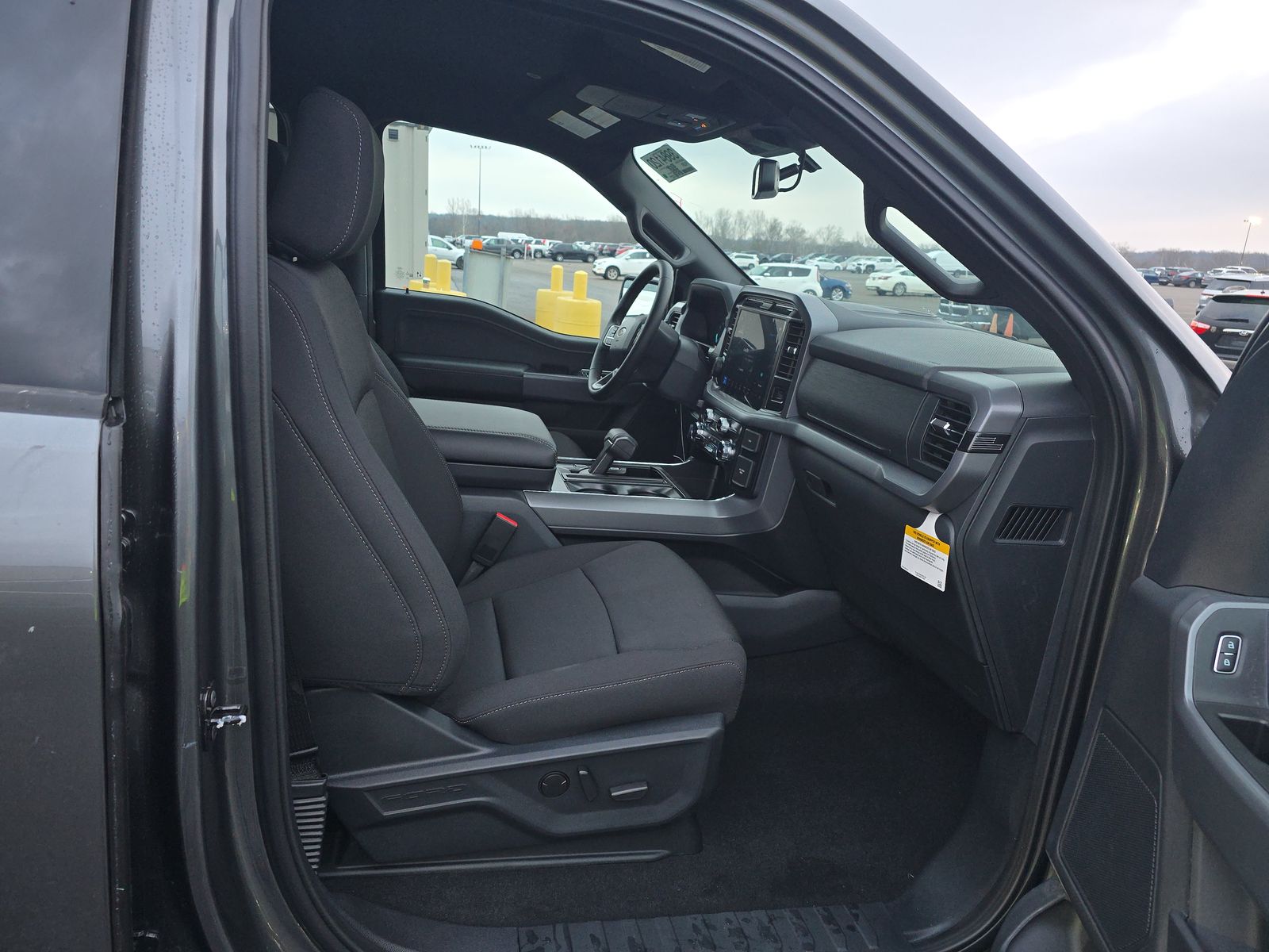 2025 Ford F-150 Hybrid XLT AWD