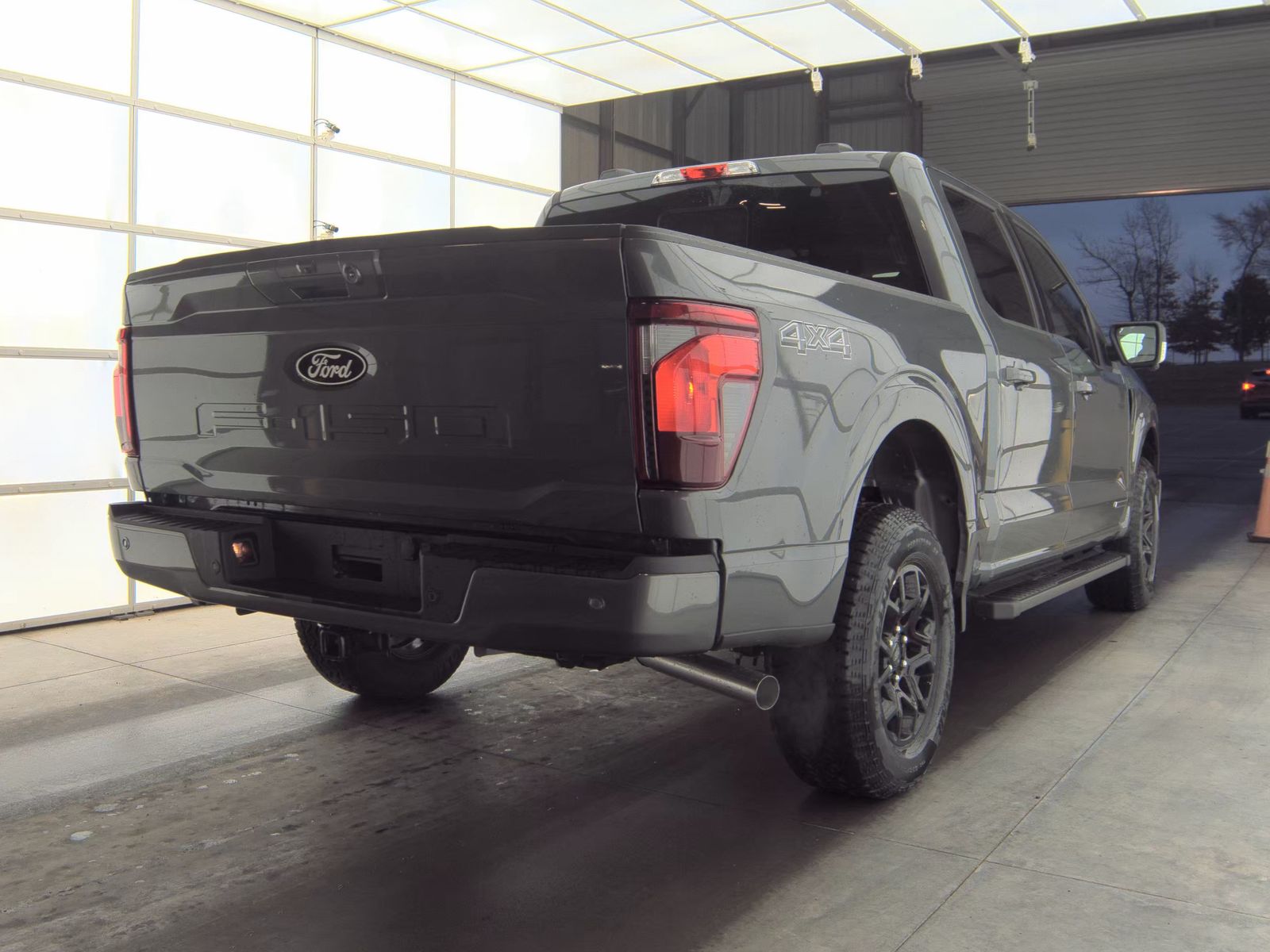 2025 Ford F-150 Hybrid XLT AWD
