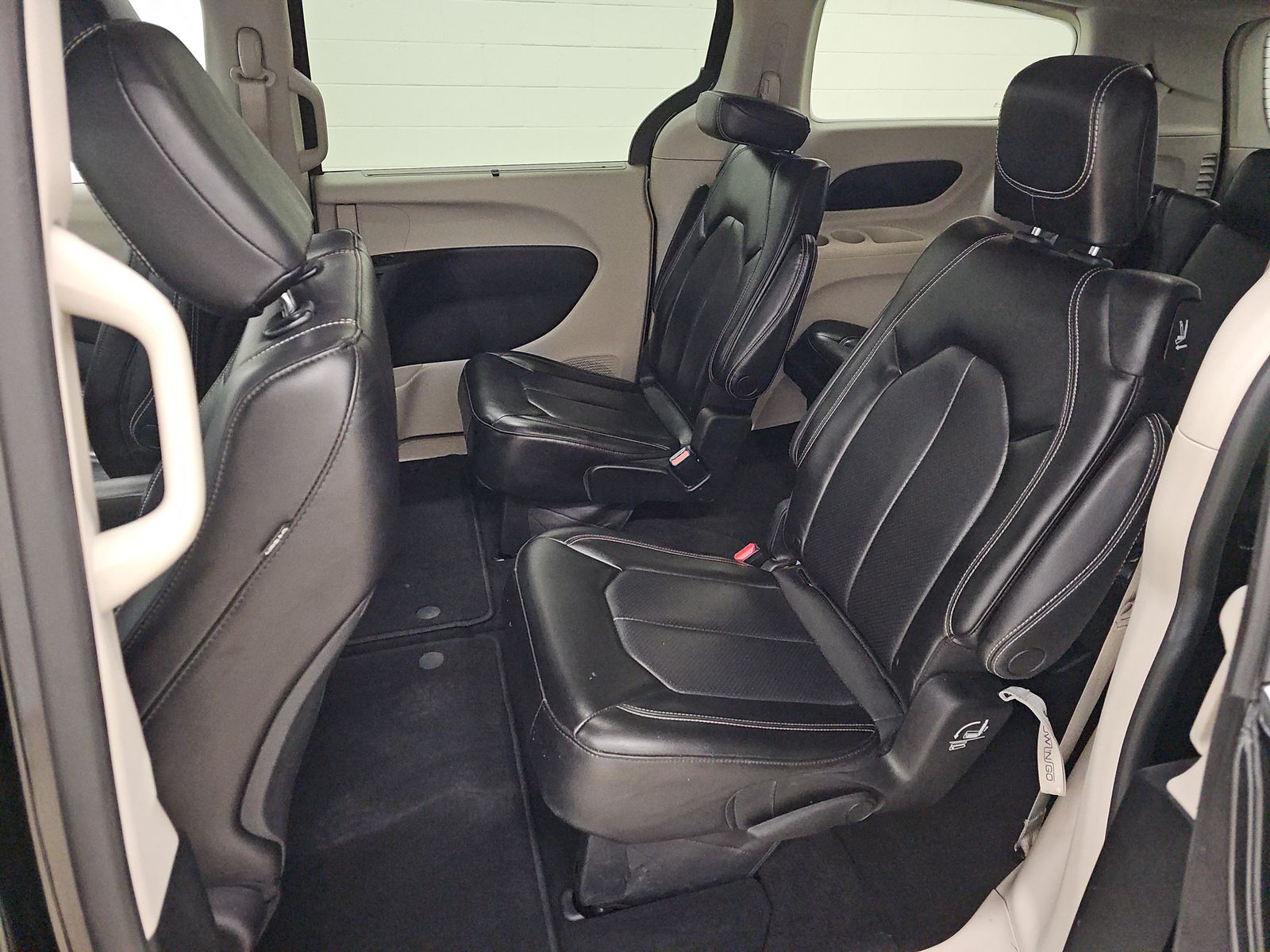 2023 Chrysler Pacifica Touring L FWD