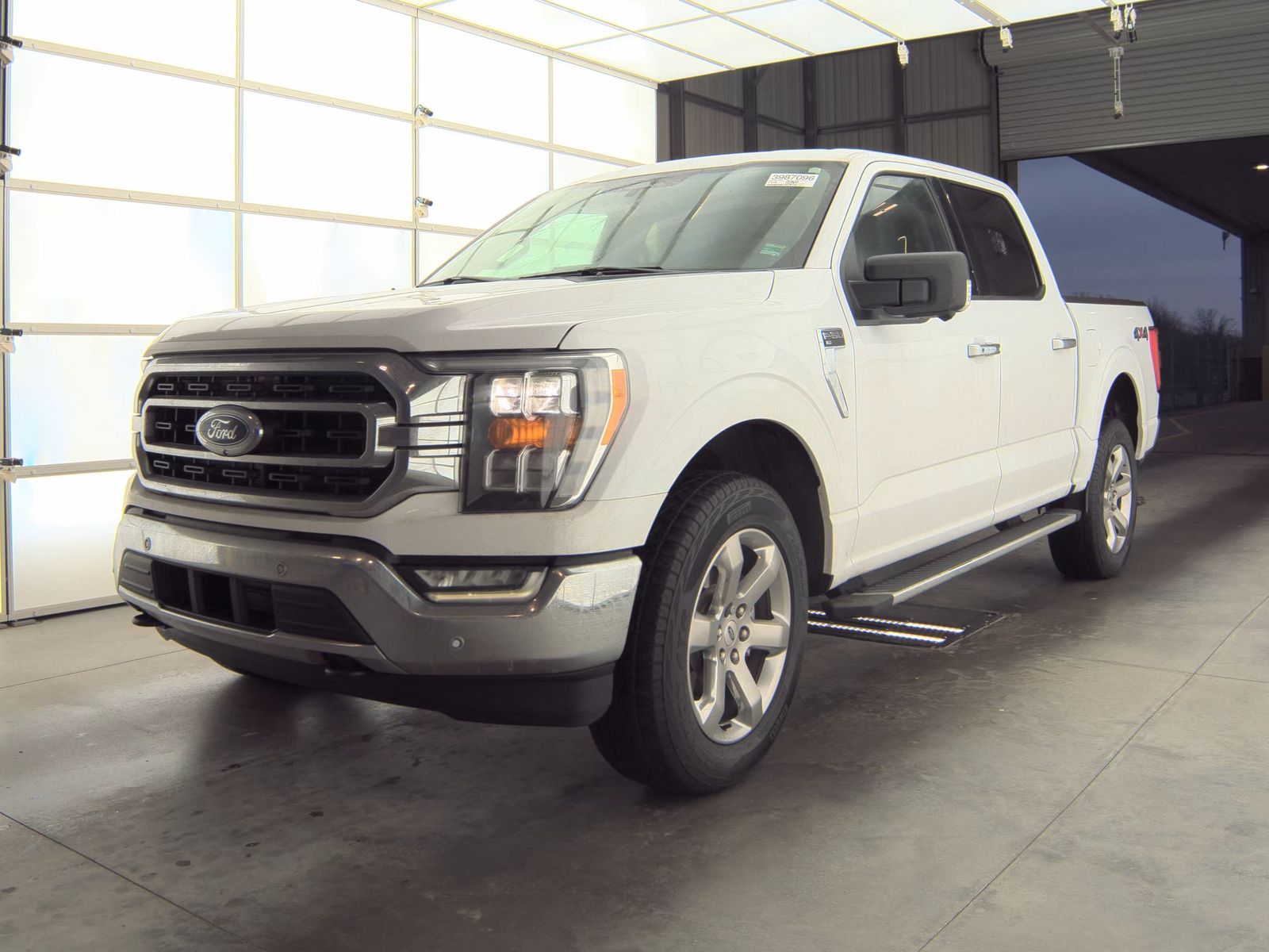 2023 Ford F-150 XLT AWD