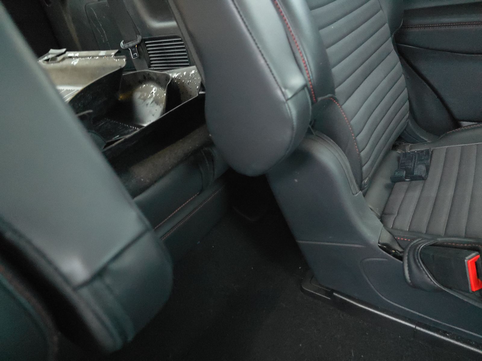 2025 Ford Explorer ST-Line AWD