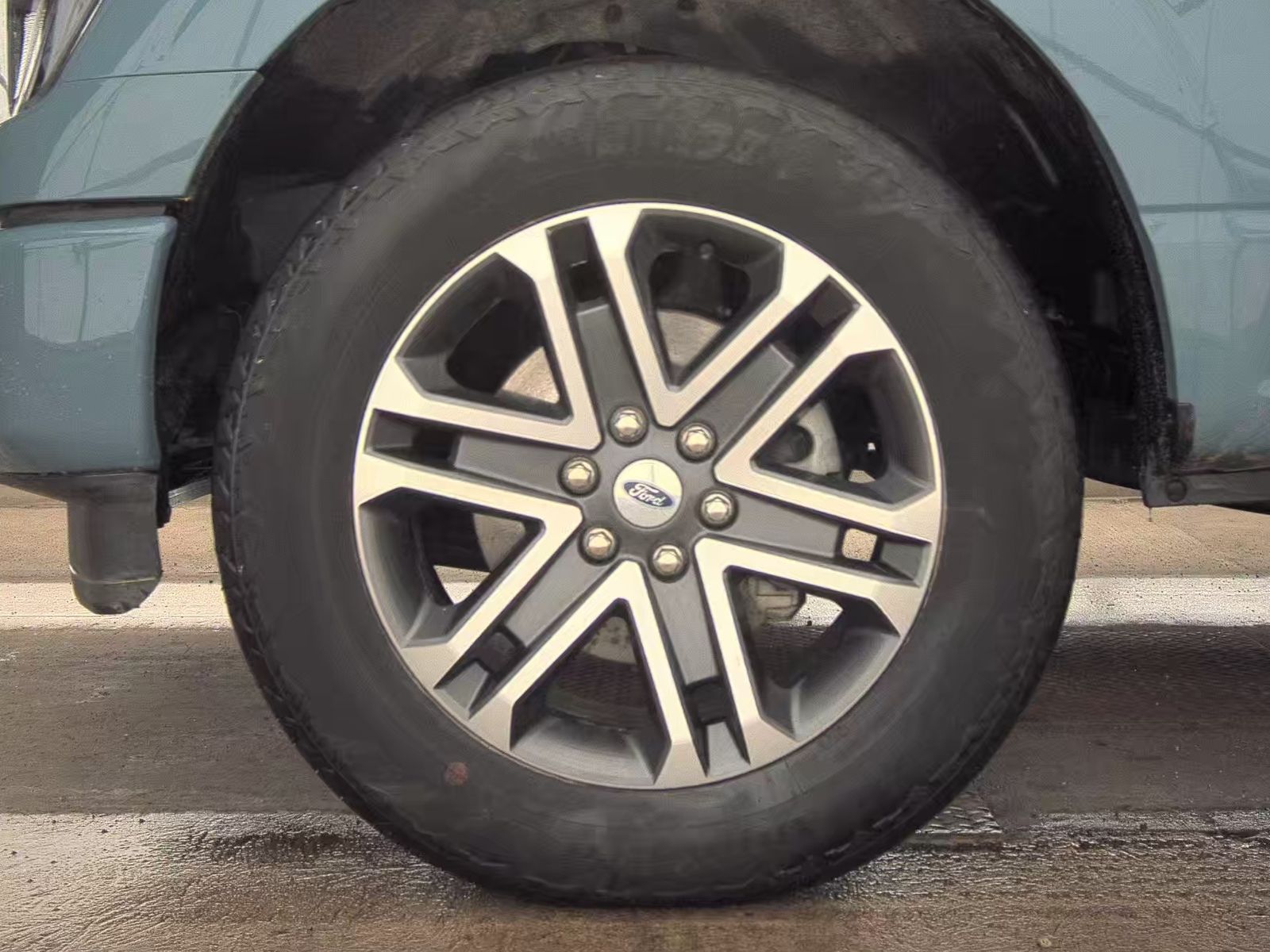 2023 Ford F-150 XL AWD