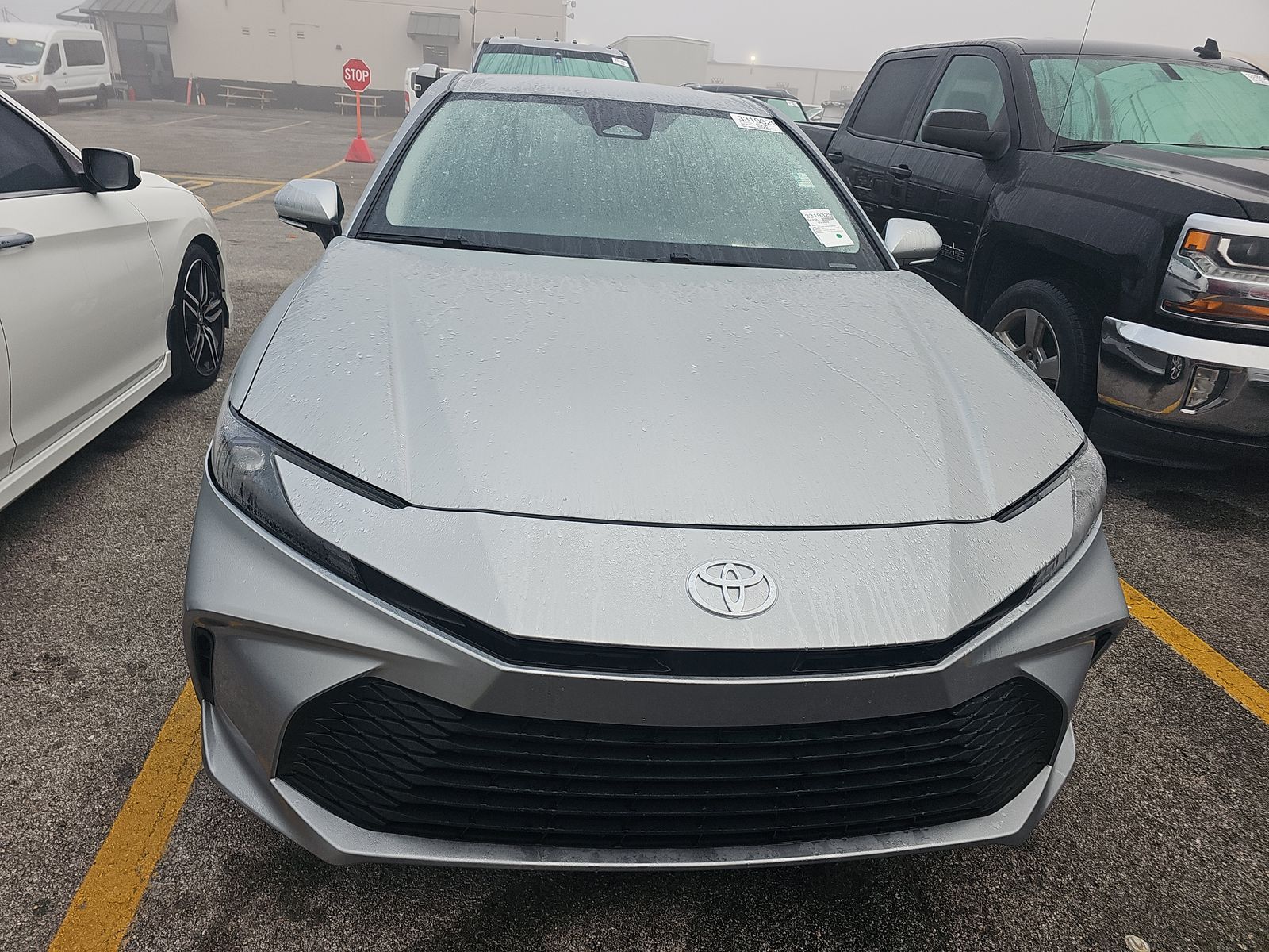 2025 Toyota Camry LE FWD